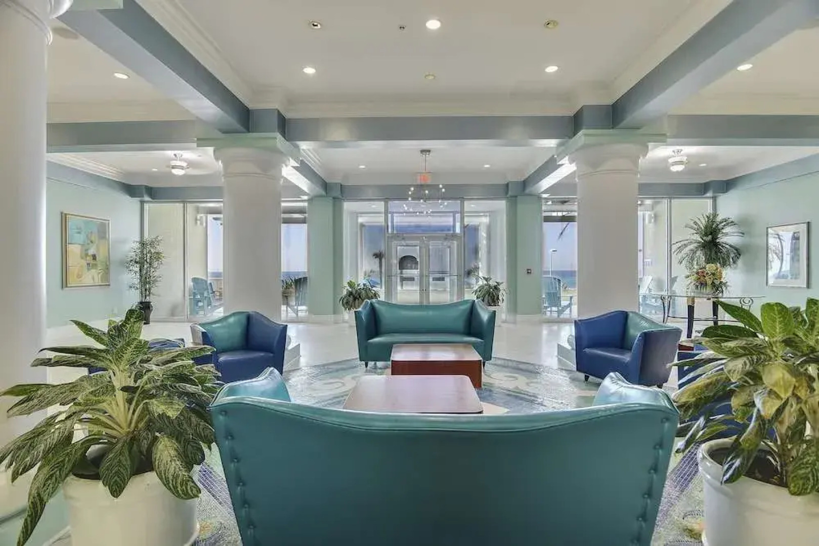 Boardwalk Beach Resort by Royal American Beach Getaways