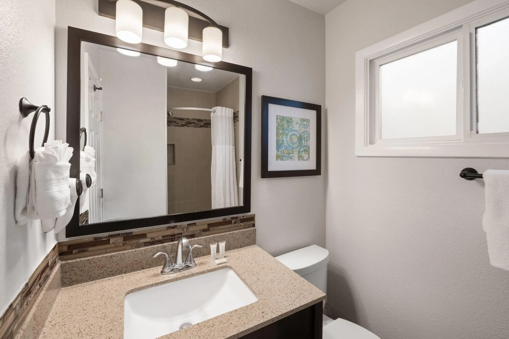 Days Inn by Wyndham Monterey Downtown