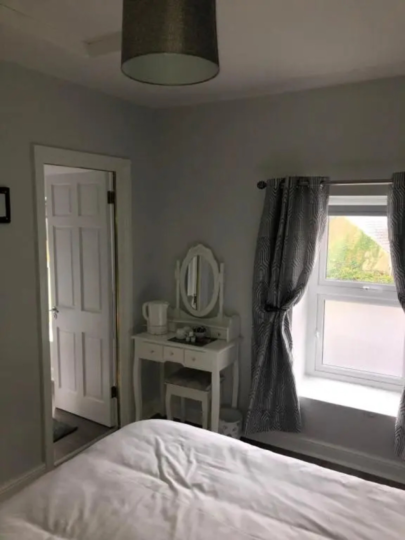 Fiddlestone Bar And BB