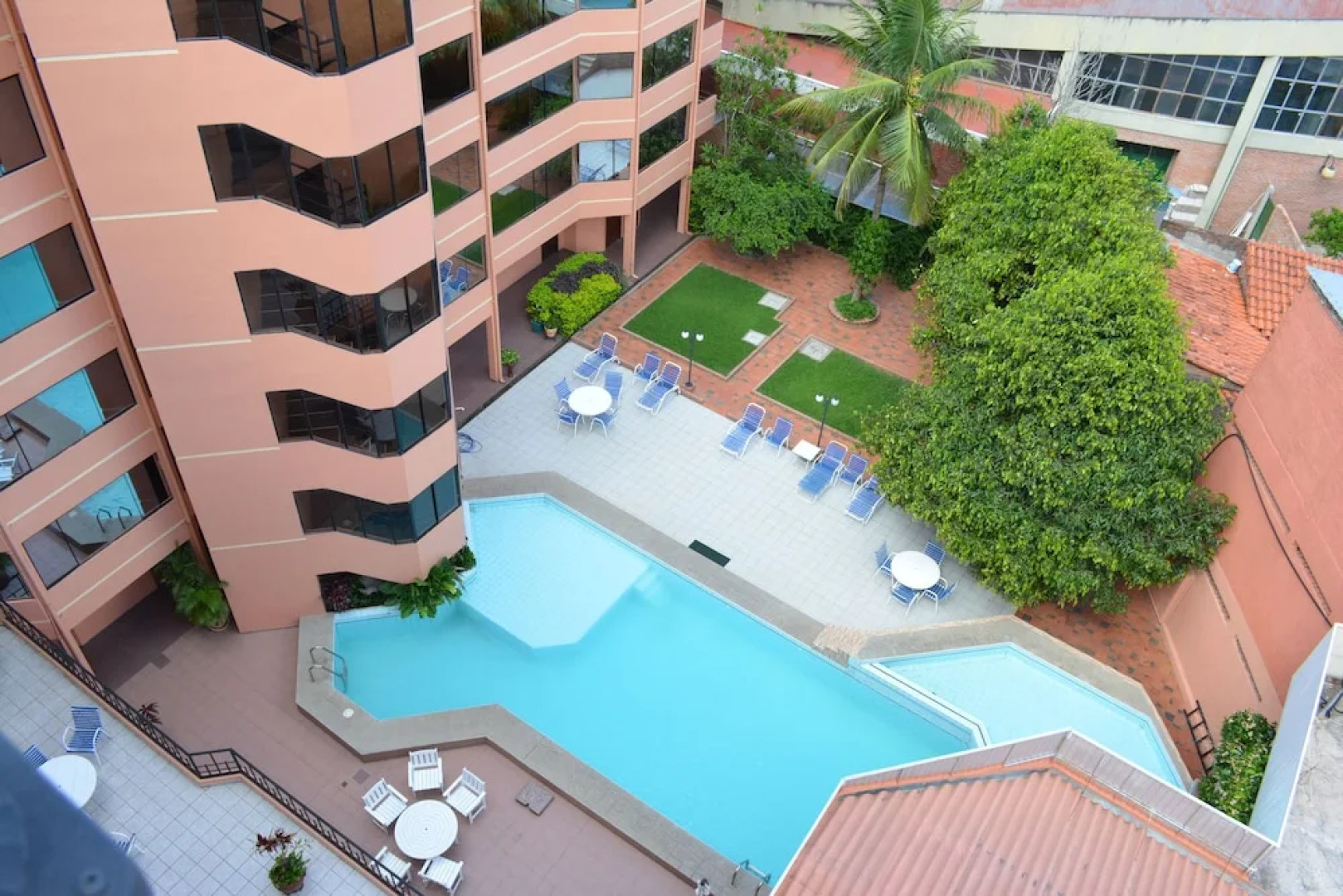 House Inn Apart Hotel