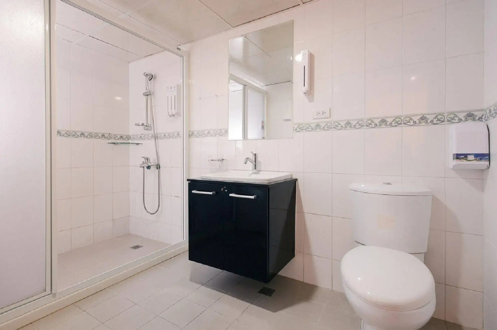 Kiwi Express Hotel - Kaohsiung Station