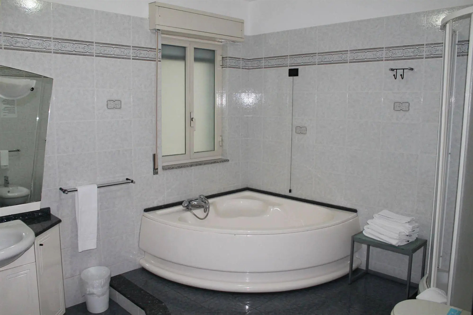 Bed and Breakfast Brezza Marina e Ristorante Shoreline