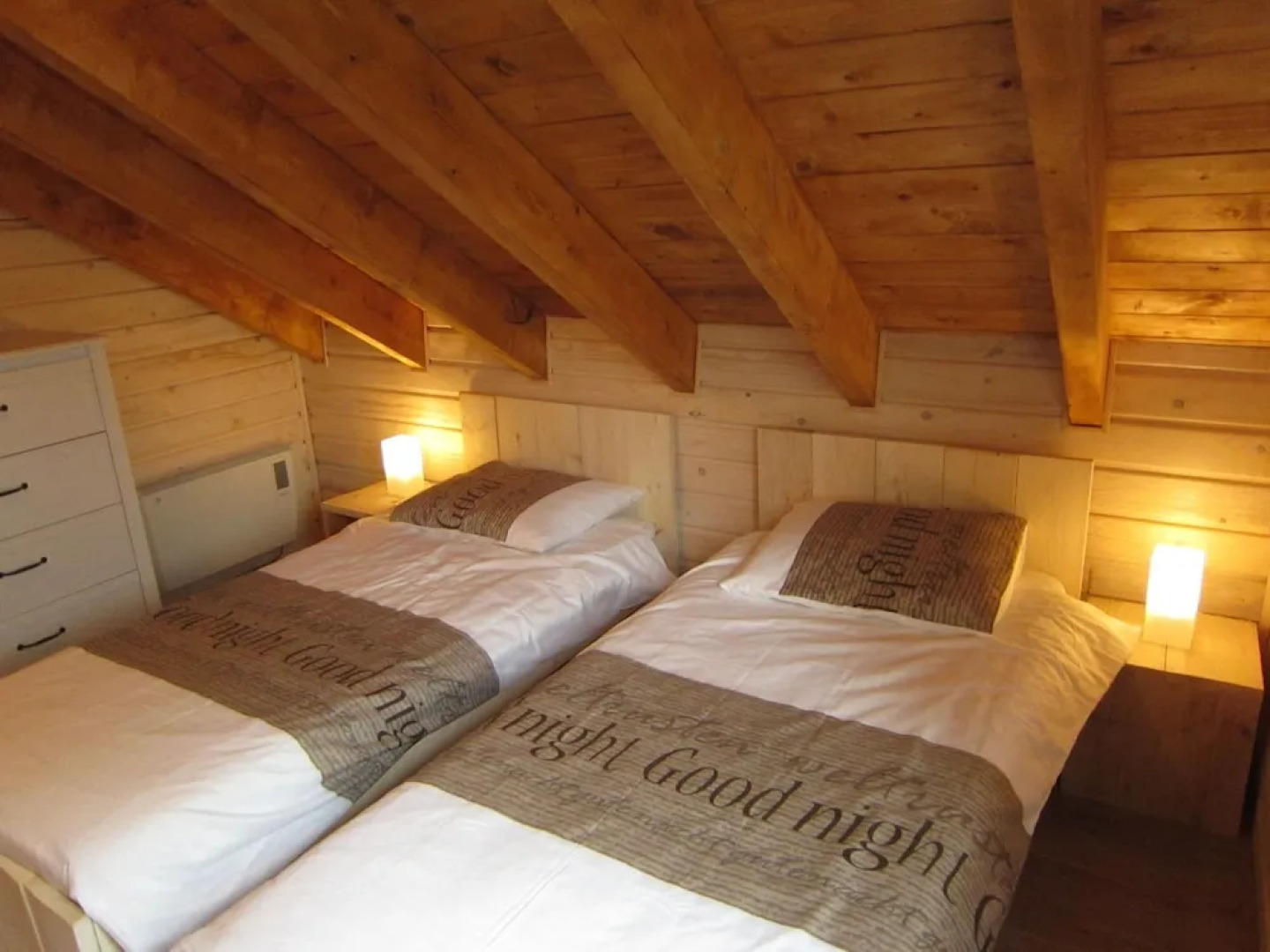 Cozy Chalet in Oignies-en-Thierache with Sauna