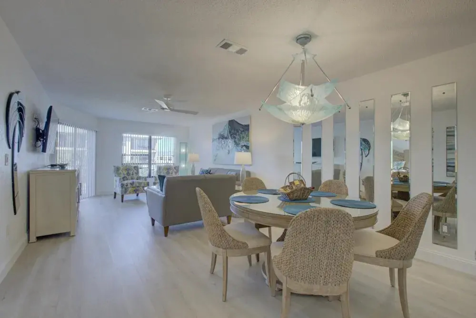 Anna Maria Island Absolute Anna Maria-private Beach Access-heated Pool-wi-fi