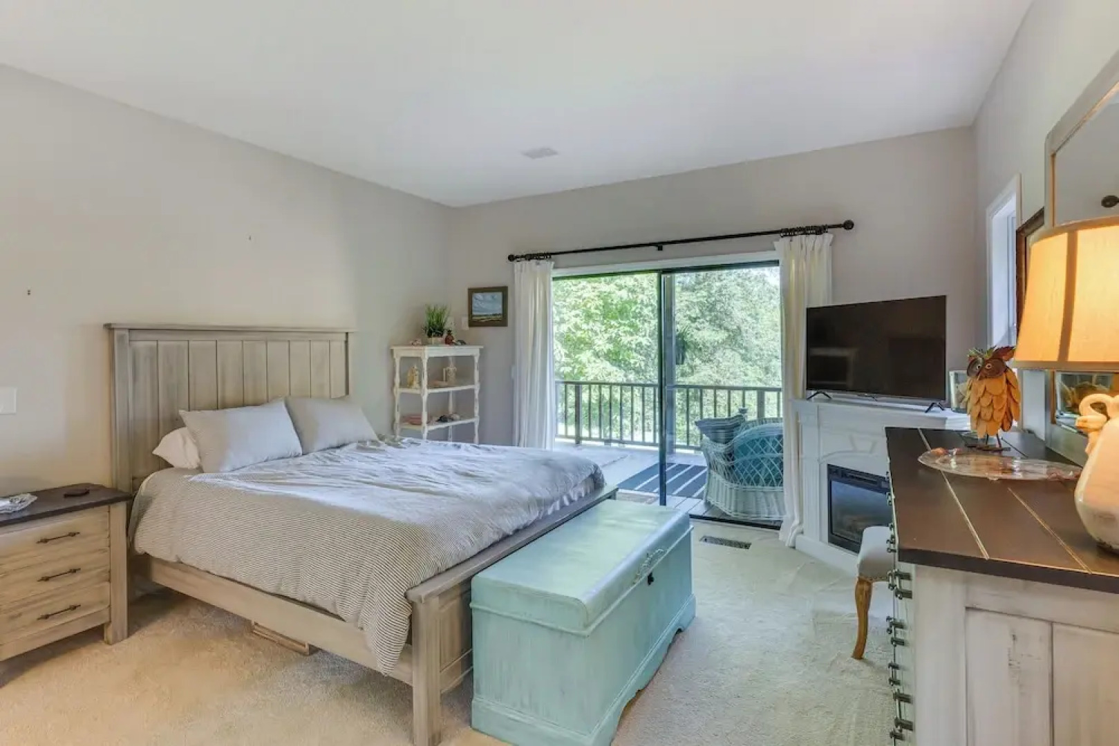 Golf, Hike & Explore: Blue Ridge Mtn Haven w/ Deck