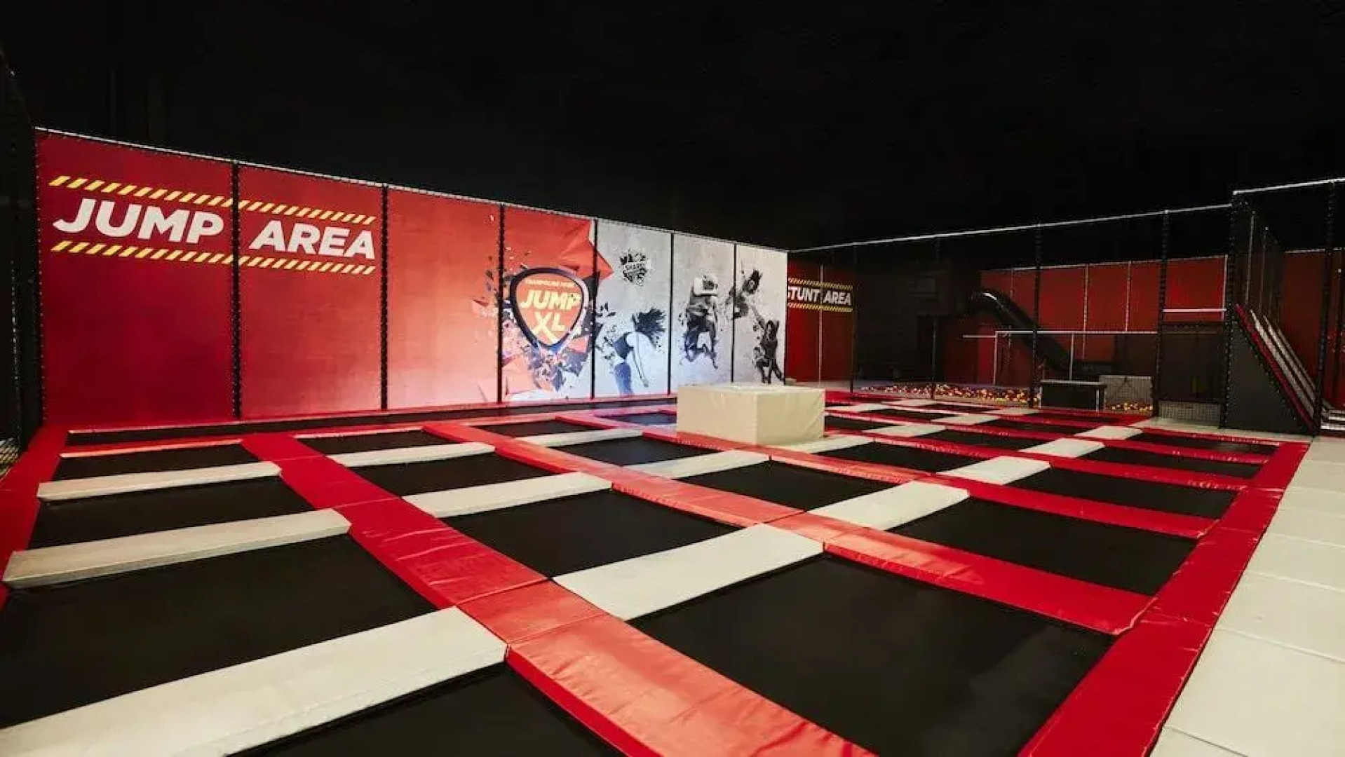 Beach Hotel Zandvoort BY Center Parcs