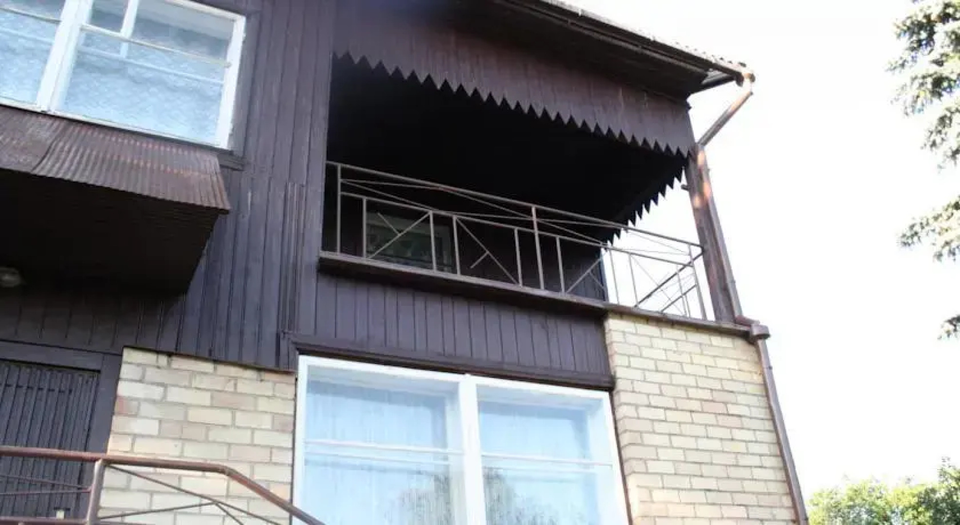 Prie Sidabrinės Eglės