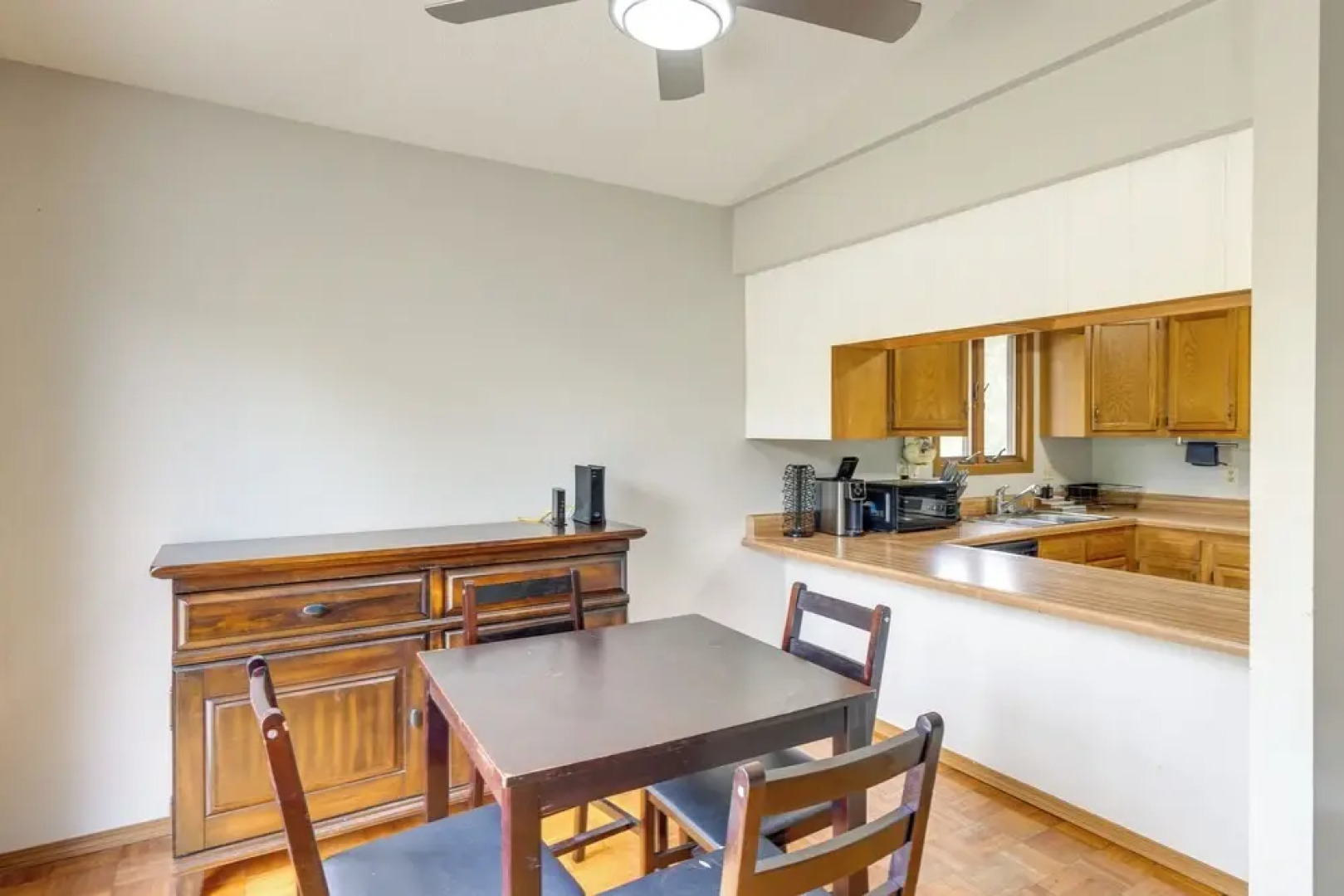 Lakefront Family Home 13 Mi From Gateway Arch!