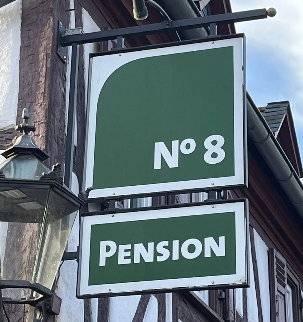 Pension No 8