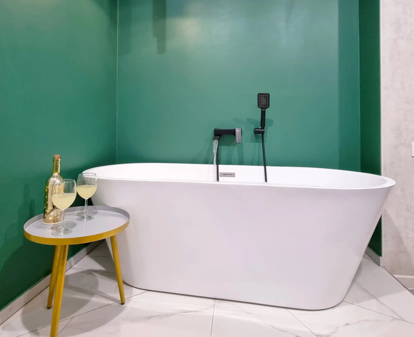 Niki Rent на улице 30 лет Победы 29