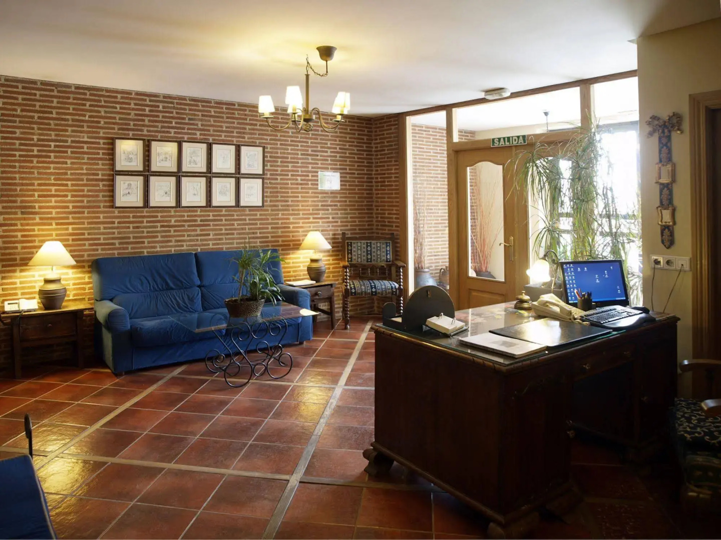 Hotel Arco San Vicente