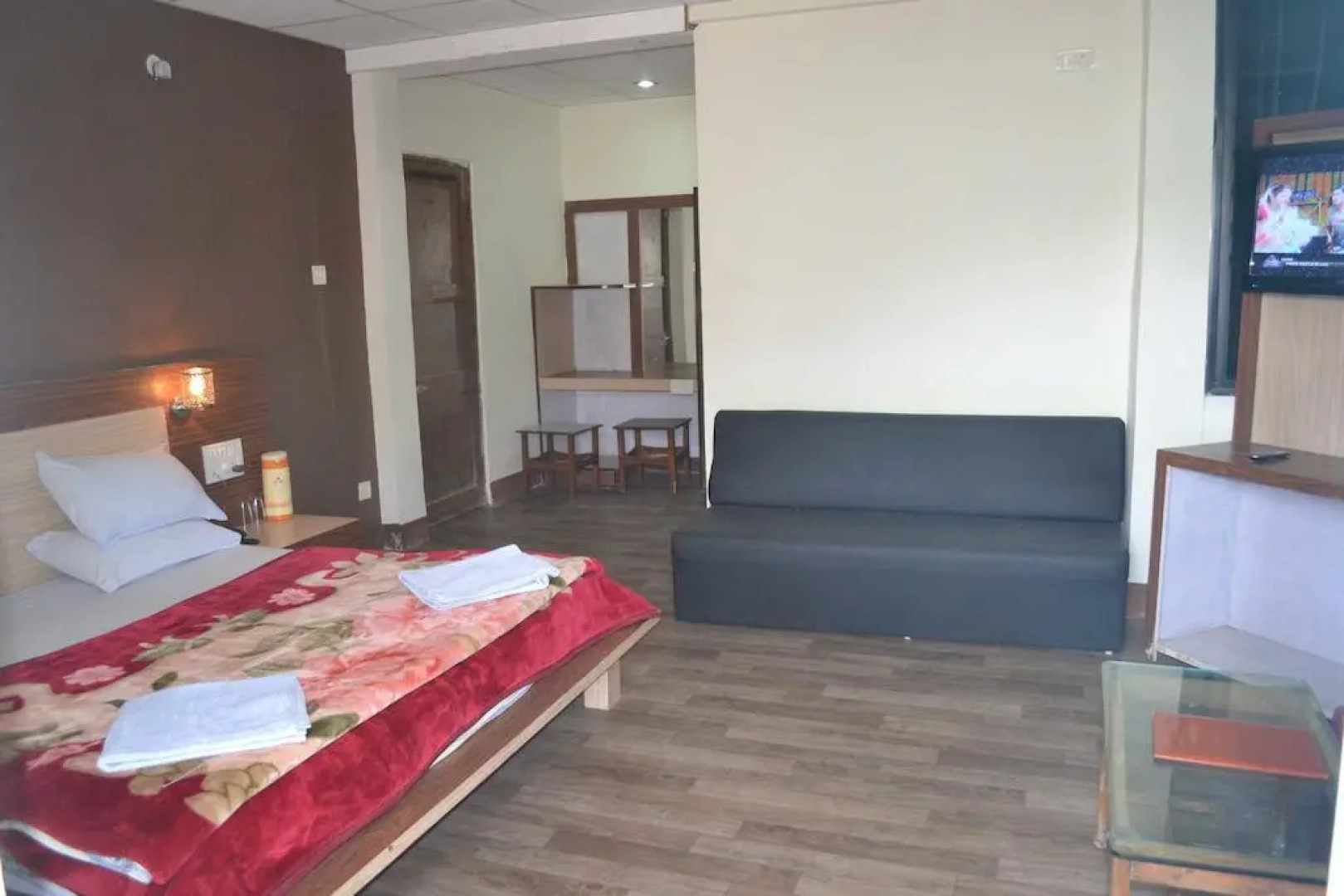 V Resorts Hotel Pachmarhi