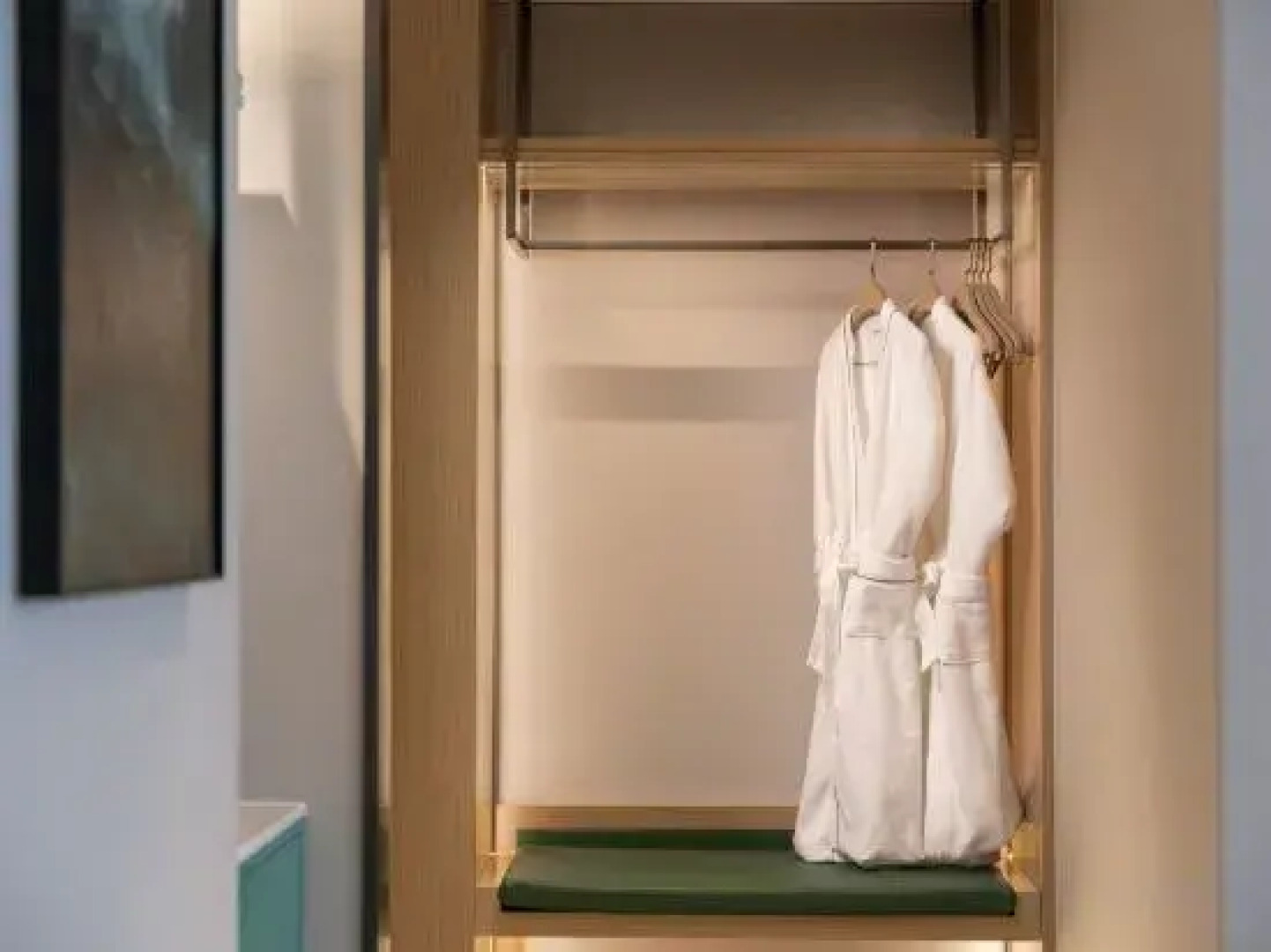 INZONE GARLAND SELECTION Hotel (Laiwu Luzhong East Avenue INZONE Mall)