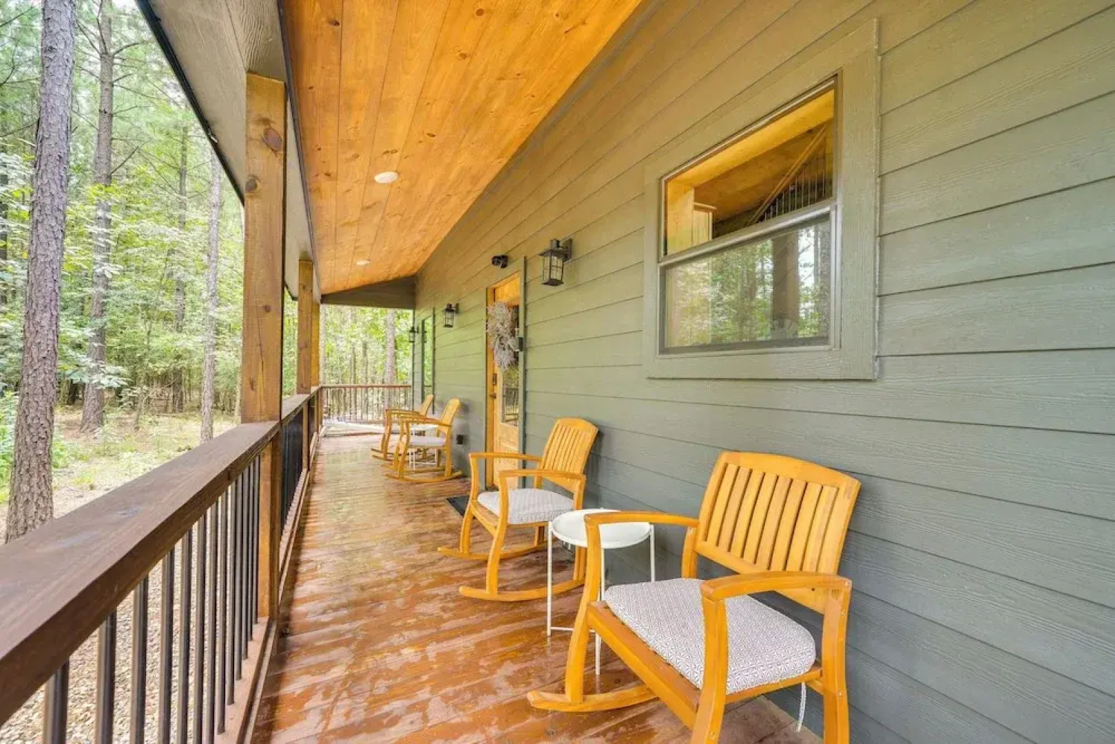 'sutton Ridge' Cabin Rental: Hot Tub & Swing Set!