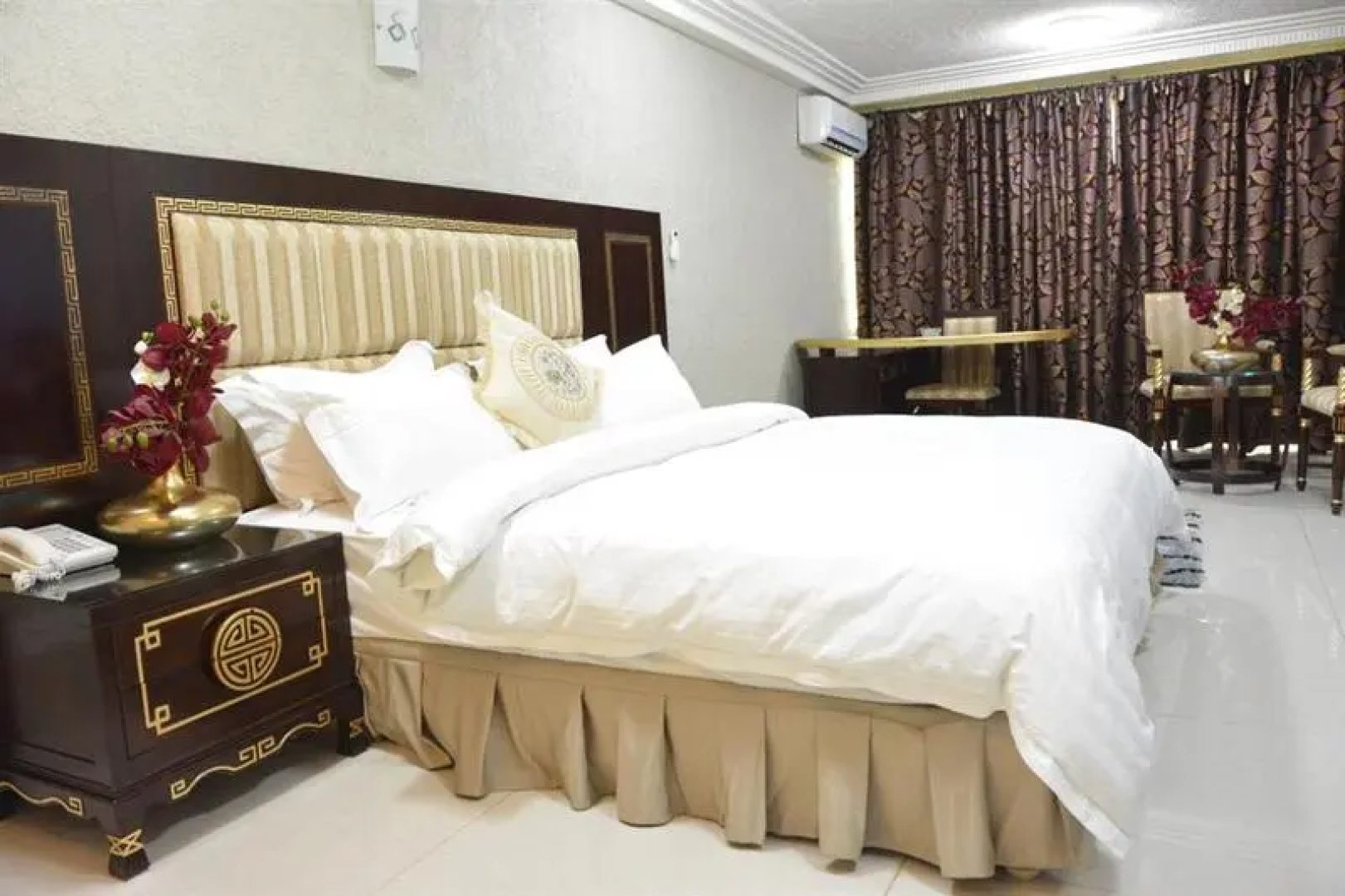 Nobila Airport Hotel