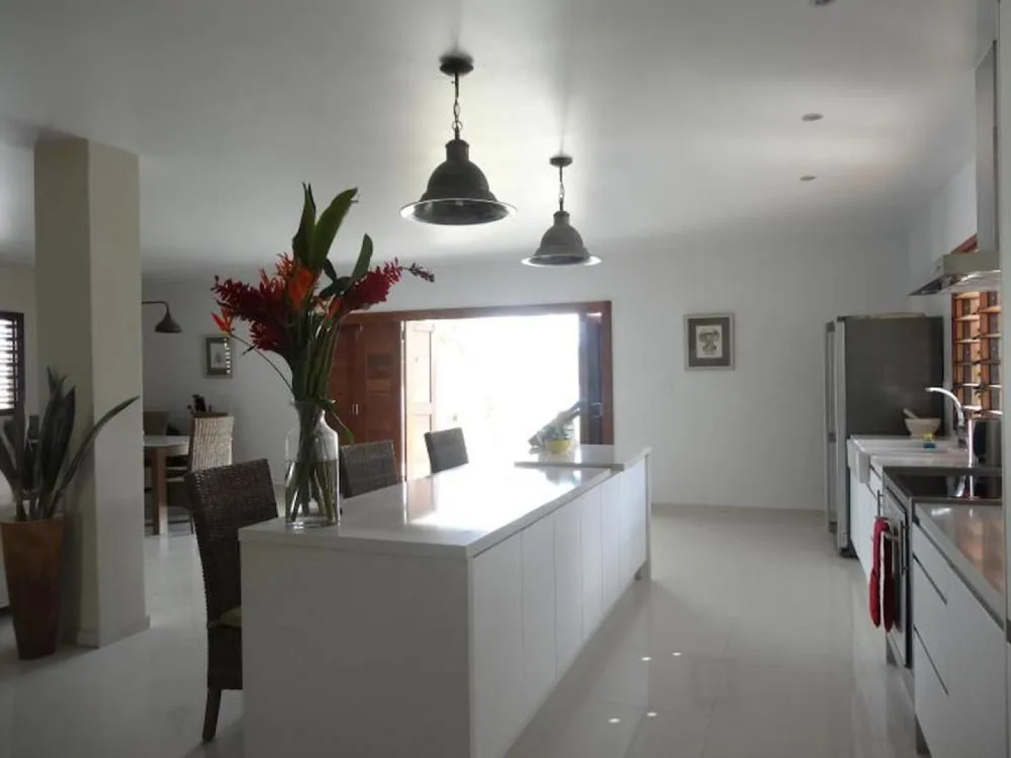 Paradise Point Views