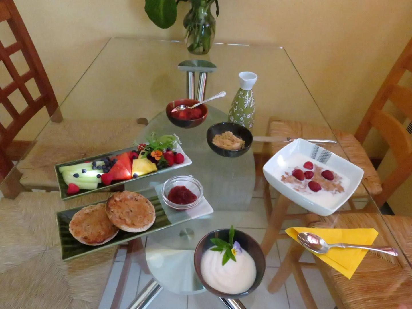 Artisan Upstairs Guesthouse