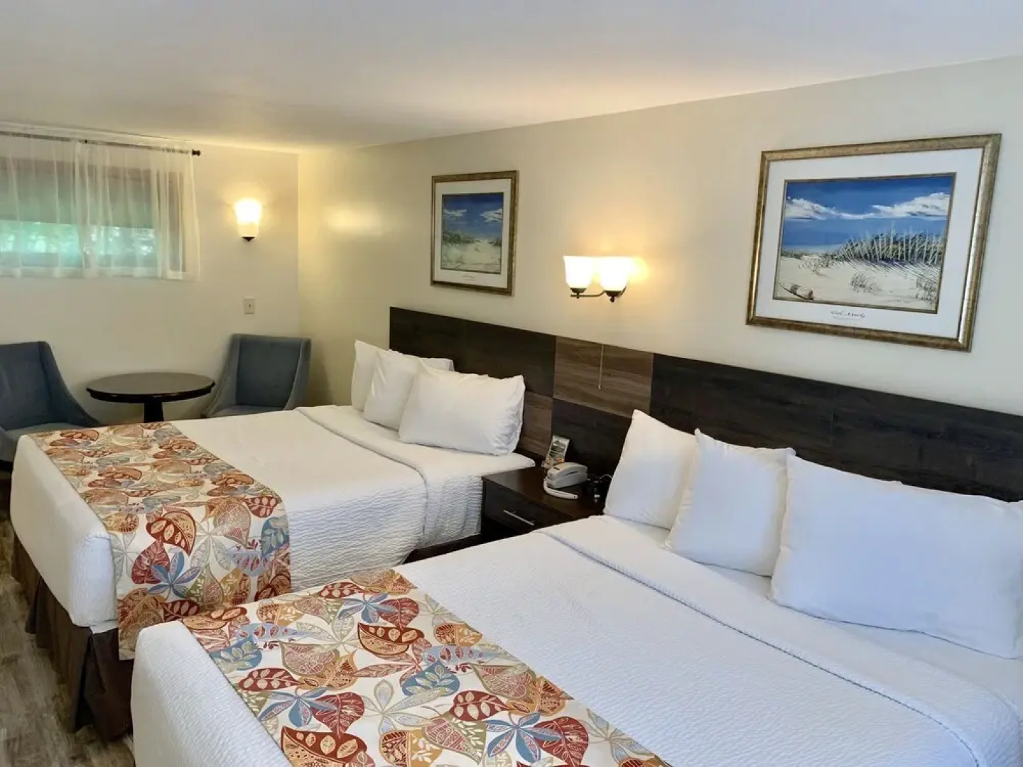 Eagle Wing Inn - Cape Cod