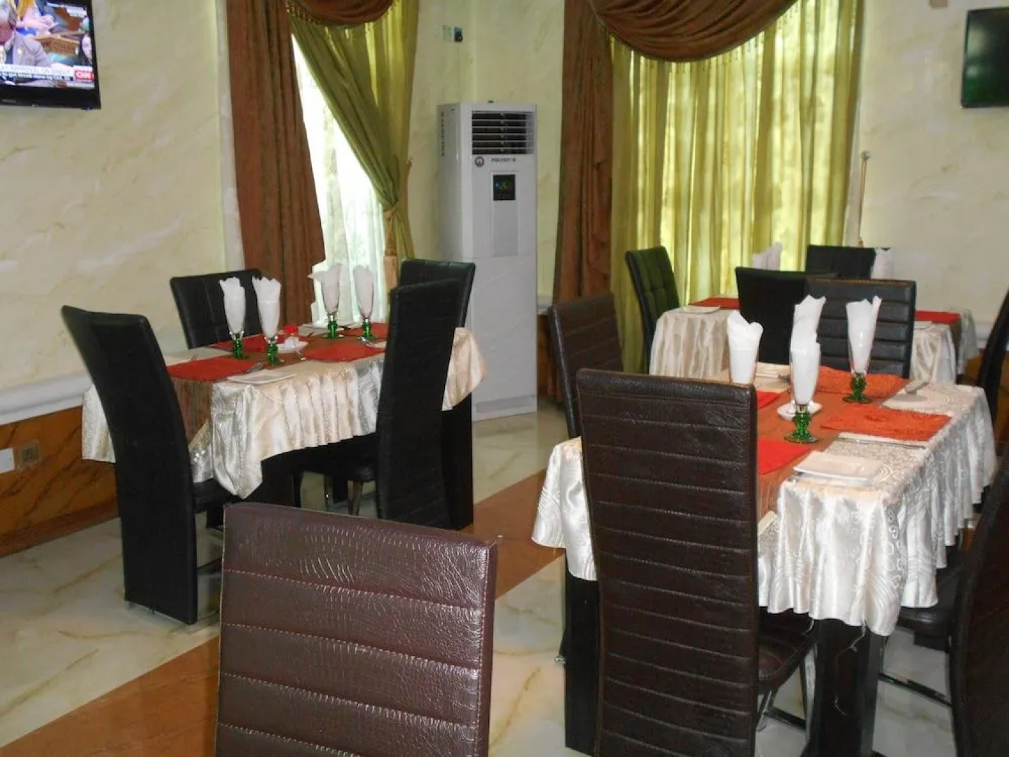 St. Regis Hotels & Resorts