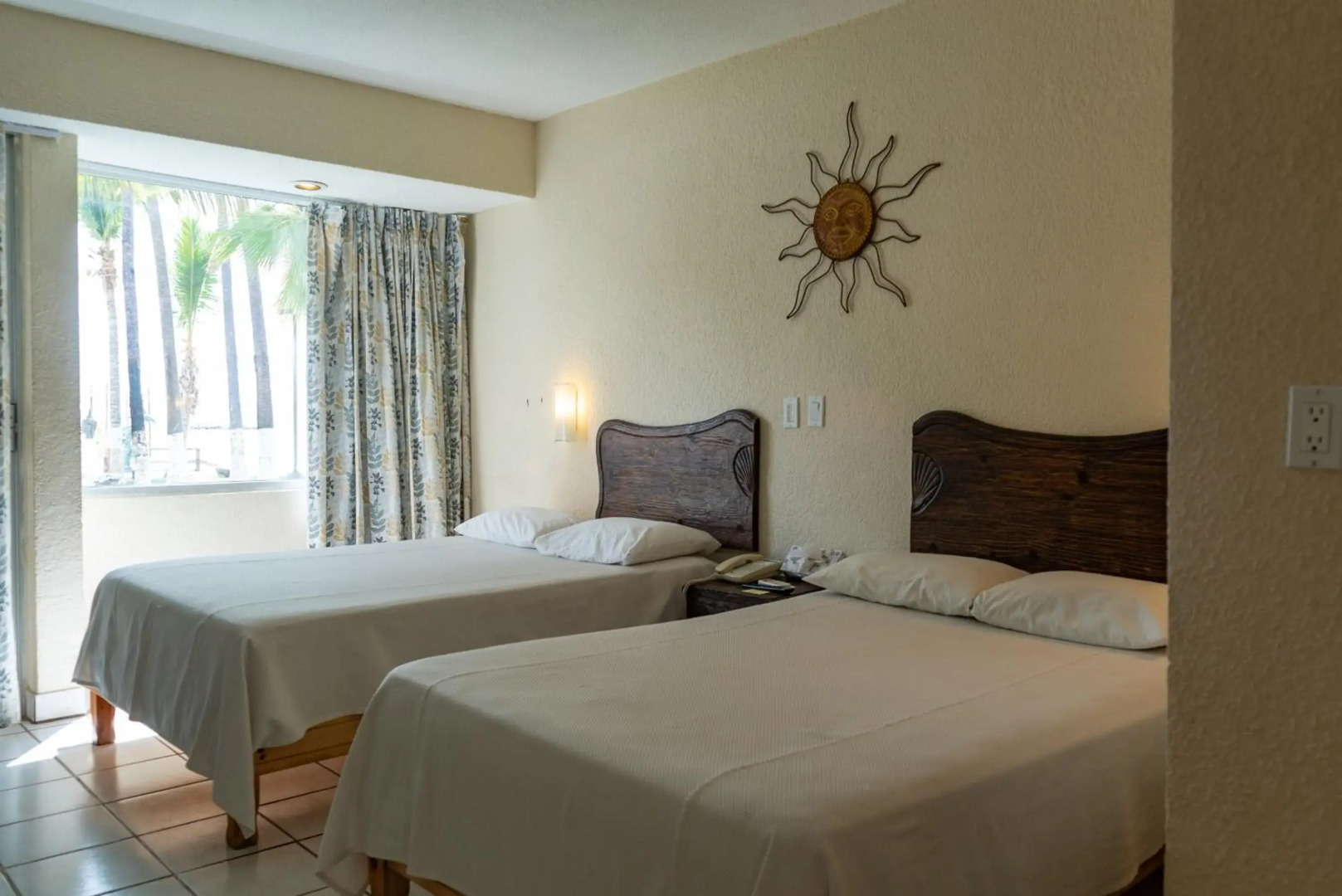 La Concha Beach Hotel & Club