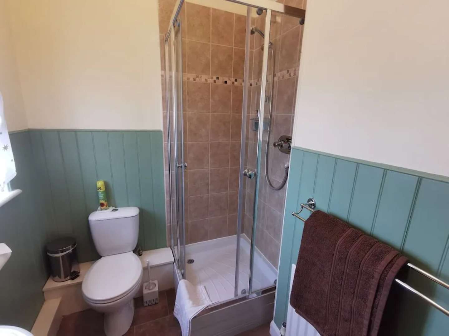 Black Swan Guest House