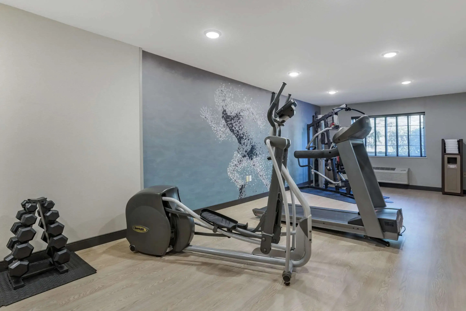 Comfort Inn & Suites Tualatin - Lake Oswego South