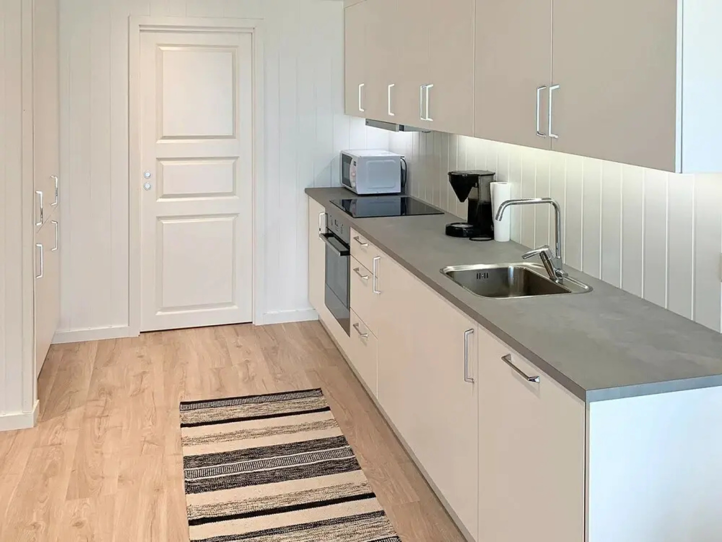 8 Person Holiday Home in Mosterhamn