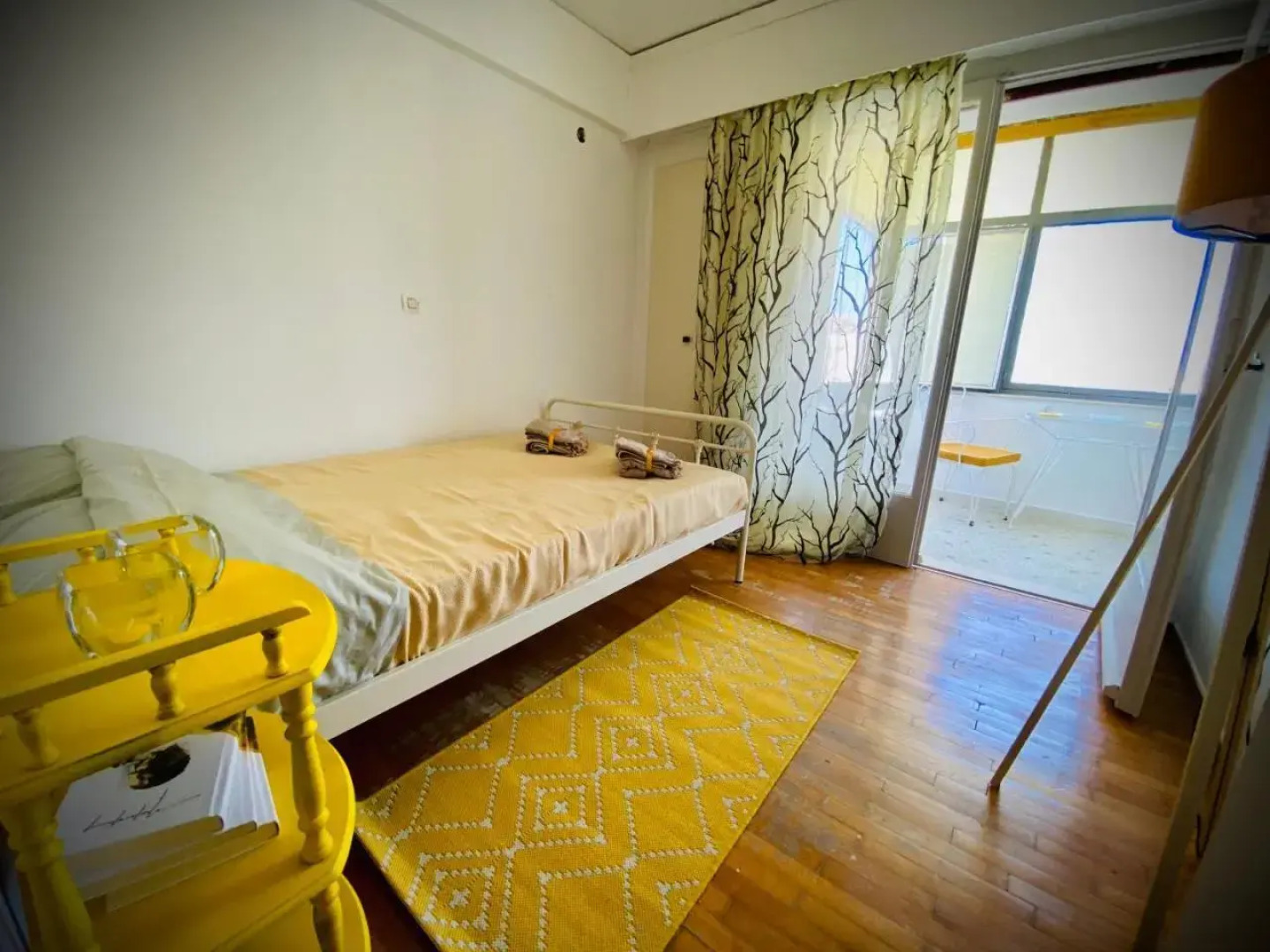 Lovely 50 sq penthouse & 25 sq balcony @ Glyfada