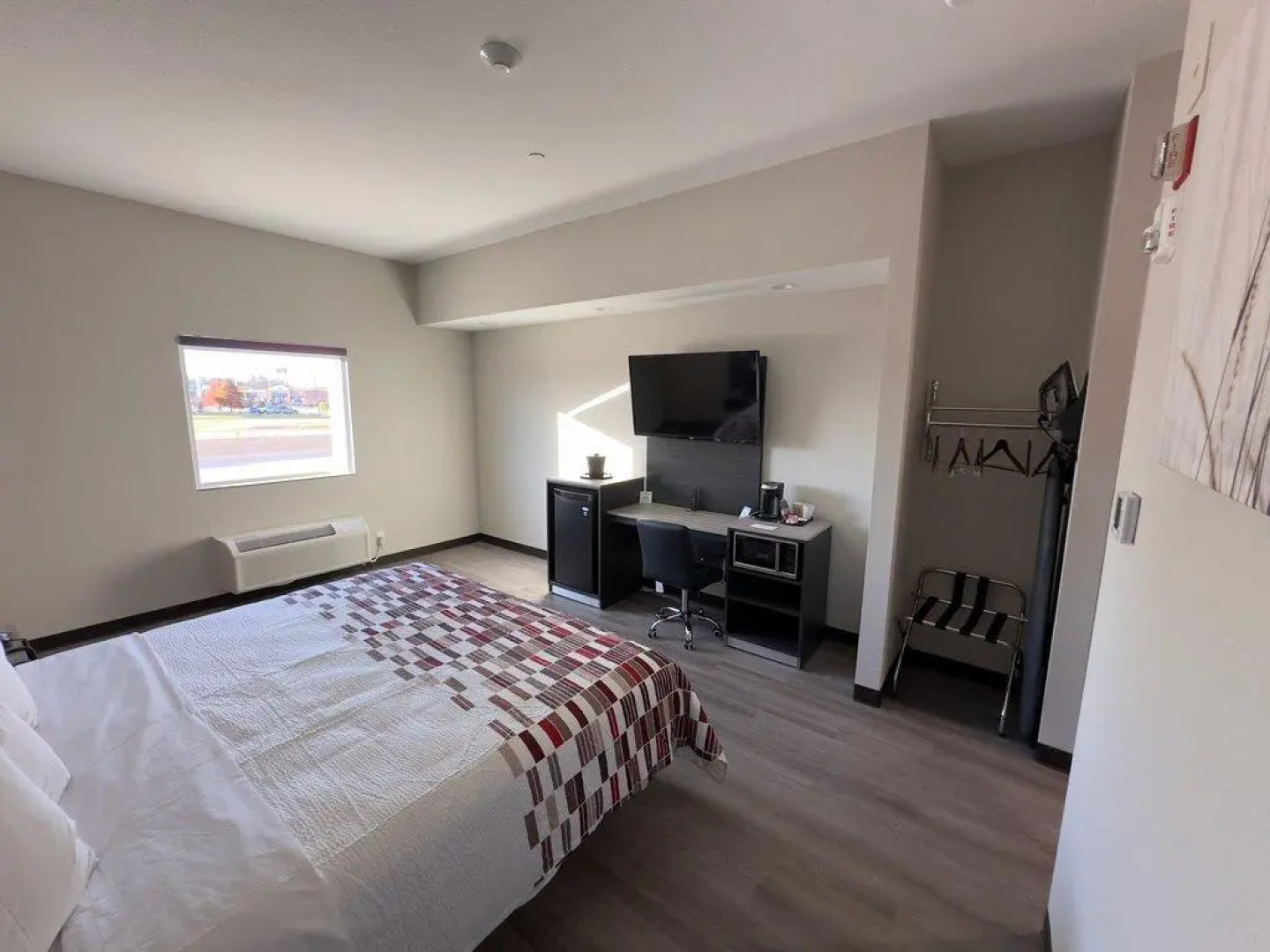 Red Roof Inn Hutchins