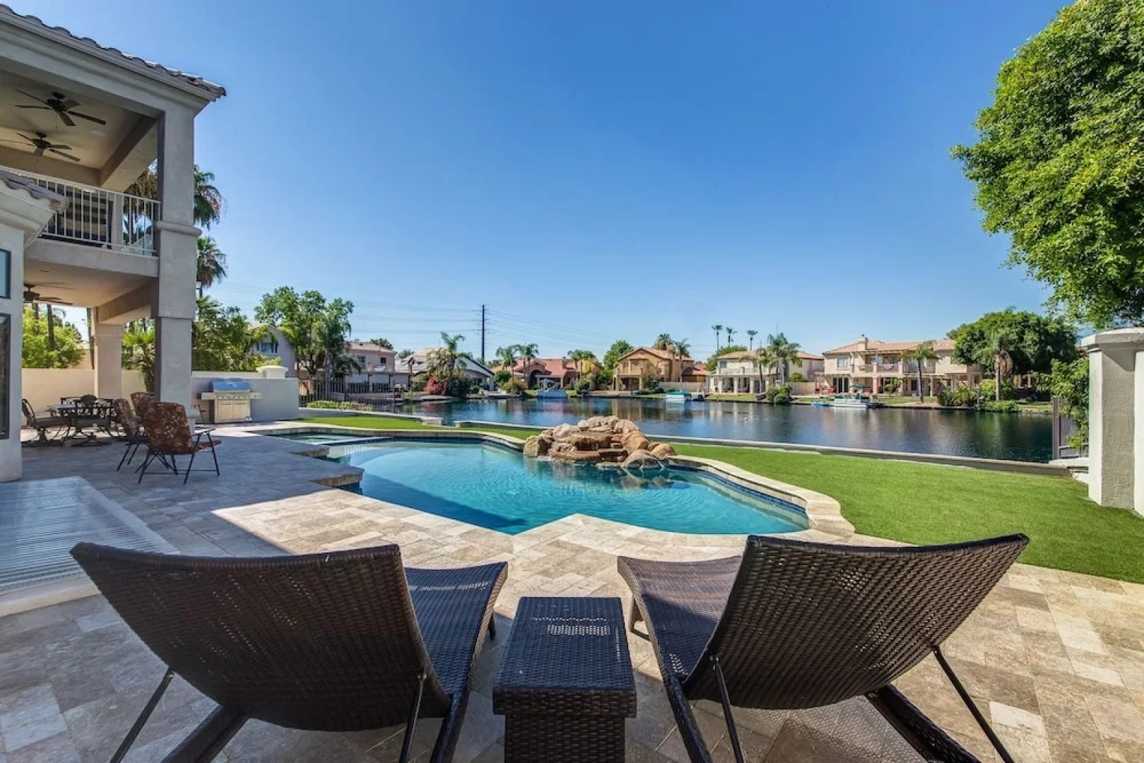 Freeport - 4 Br home by RedAwning