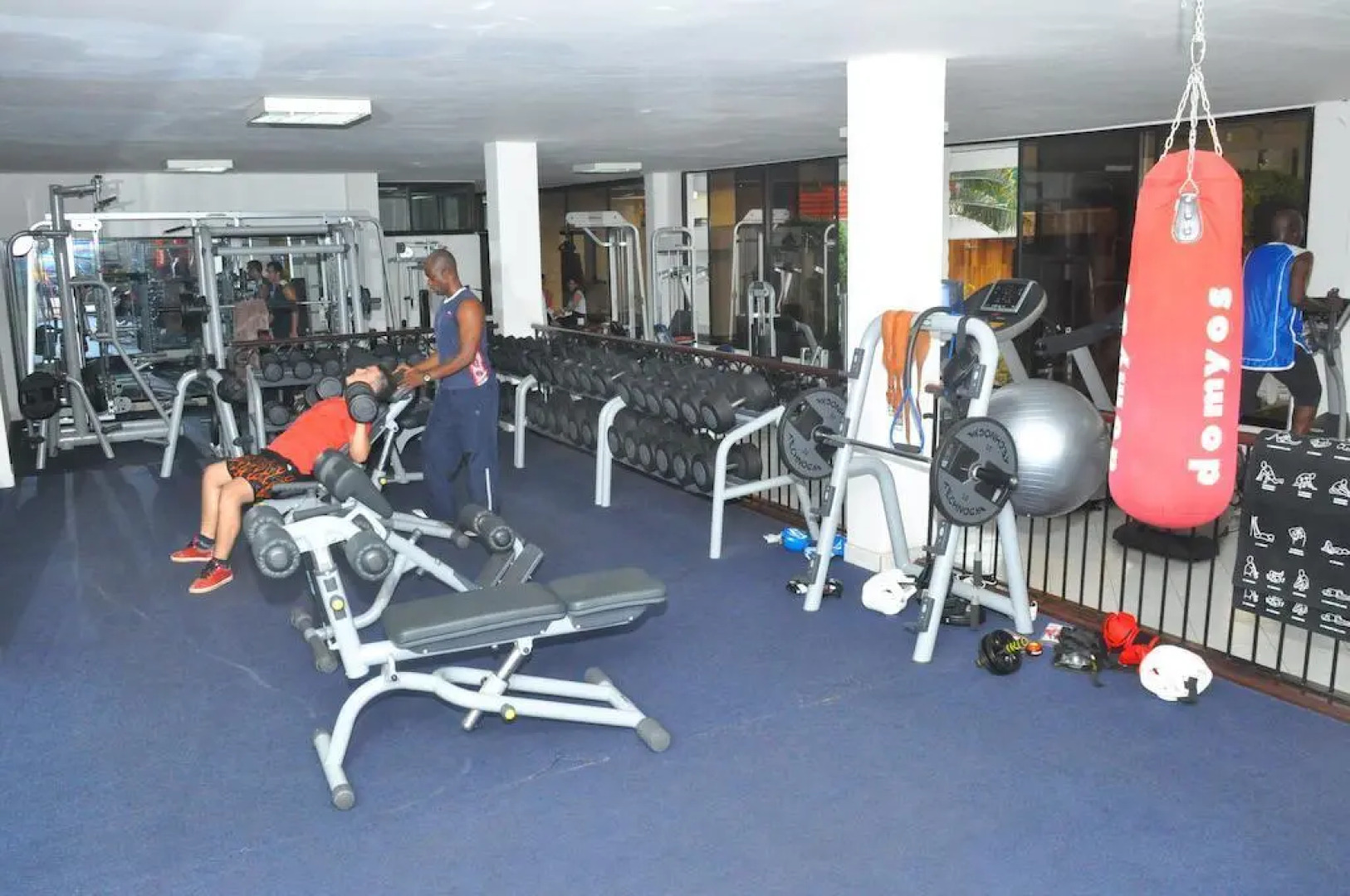 Отель Riviera Royal Hotel, Resort & Casino