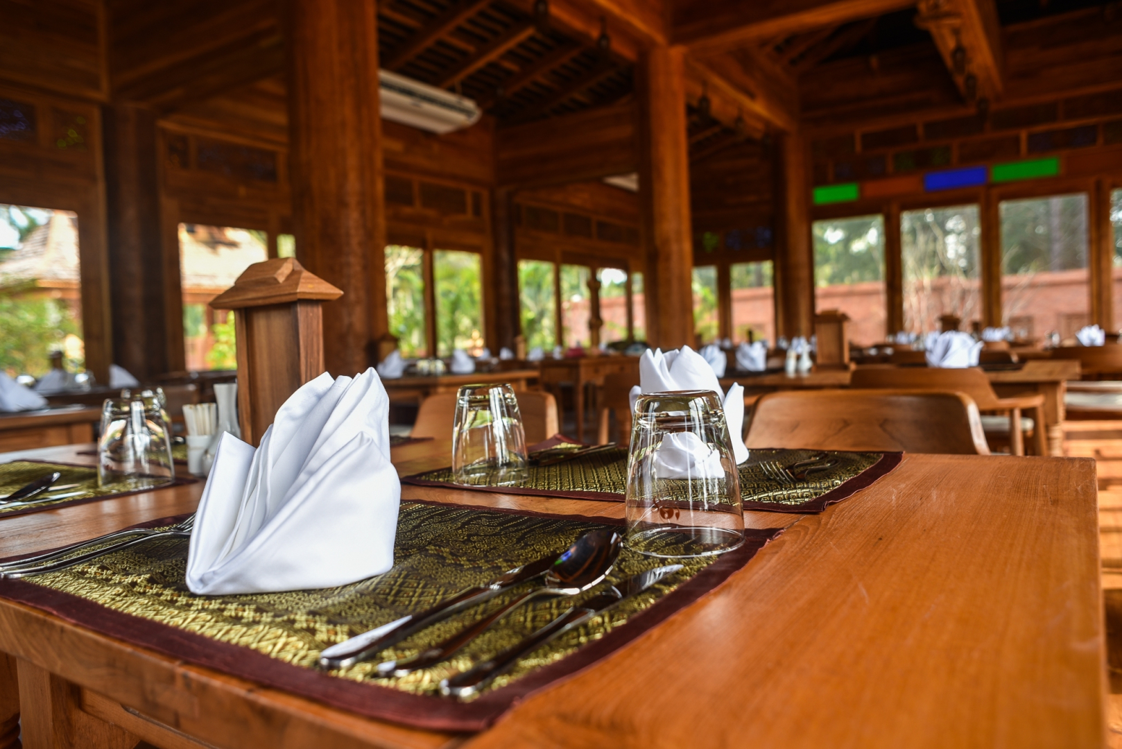 Курортный отель Santhiya Phuket Natai Resort & Spa