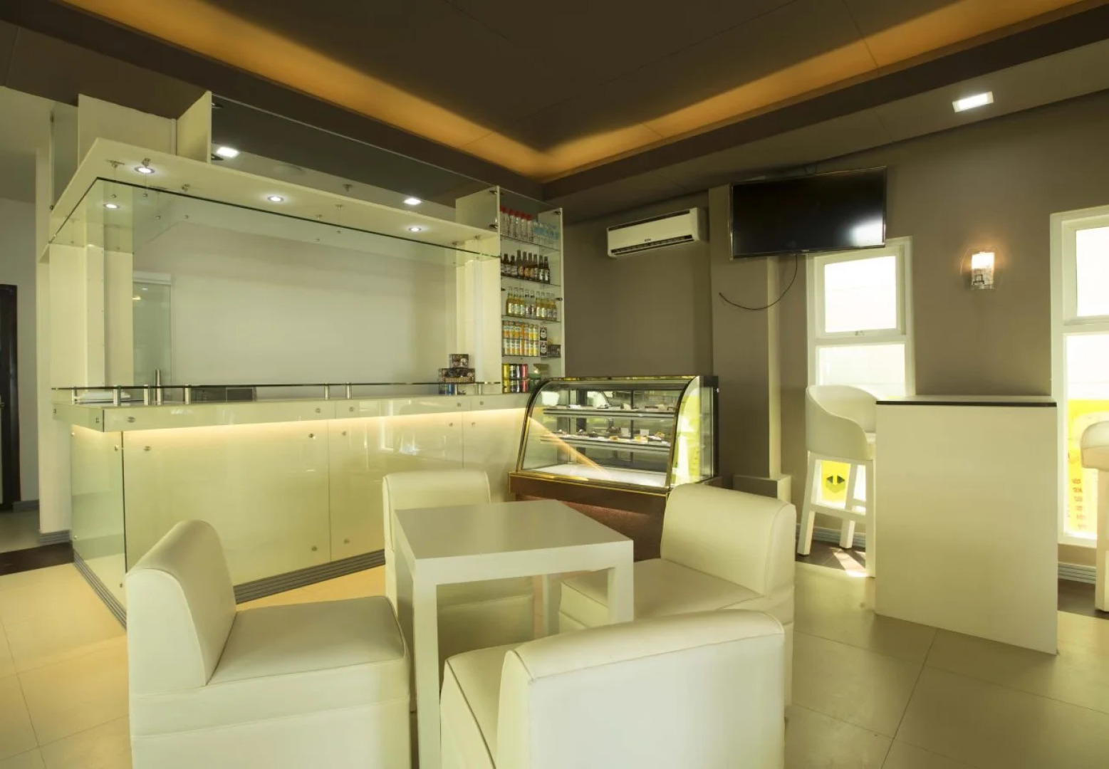 Lucky 9 Budget Hotel