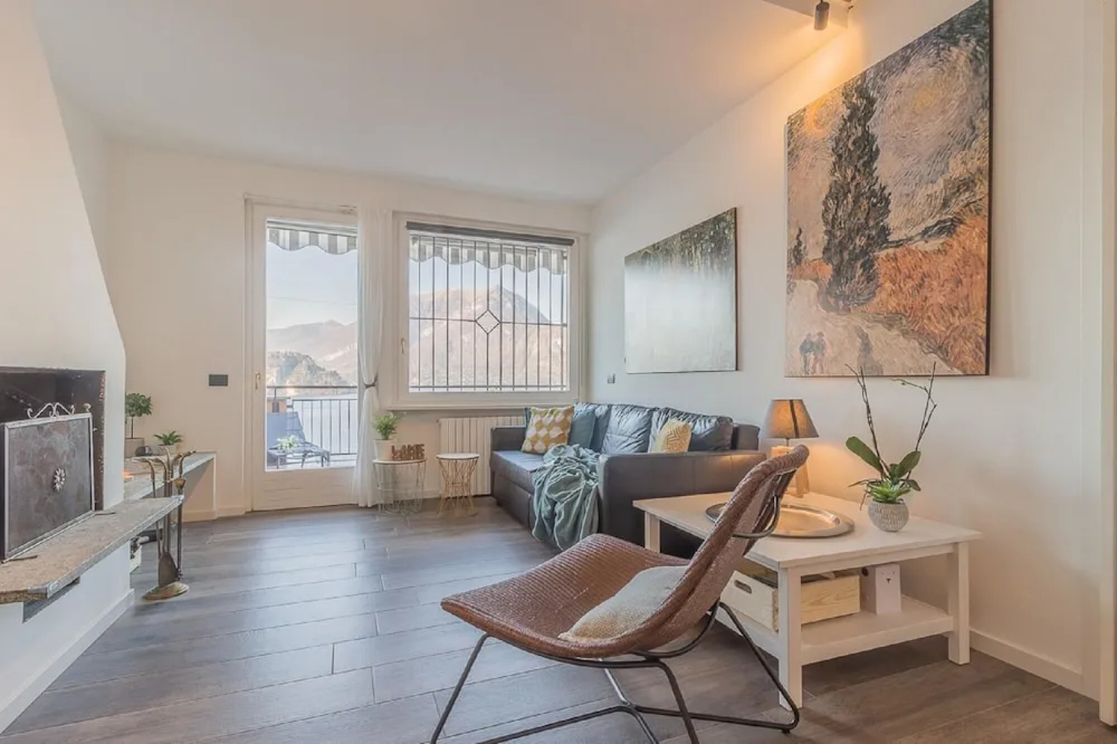 The Apple House Varenna