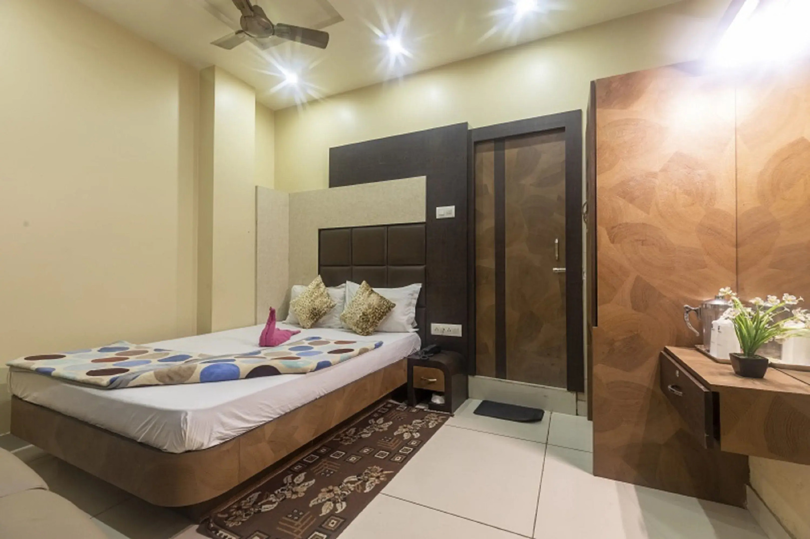 Nu Blue Moon Guest House