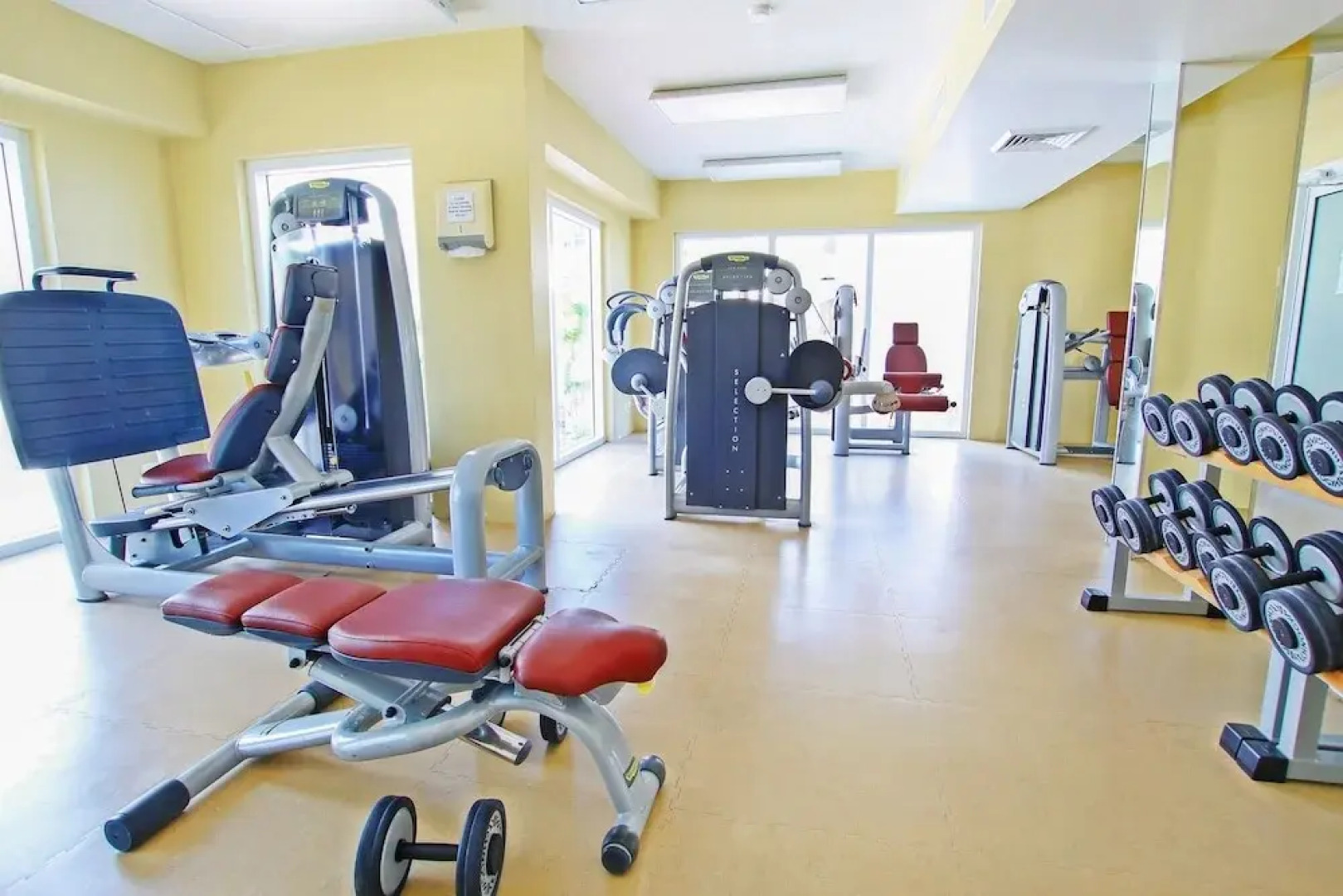 Stunning Beachfront 2-Bed Condo with Pool - Ocean One 204 by BSL Rentals