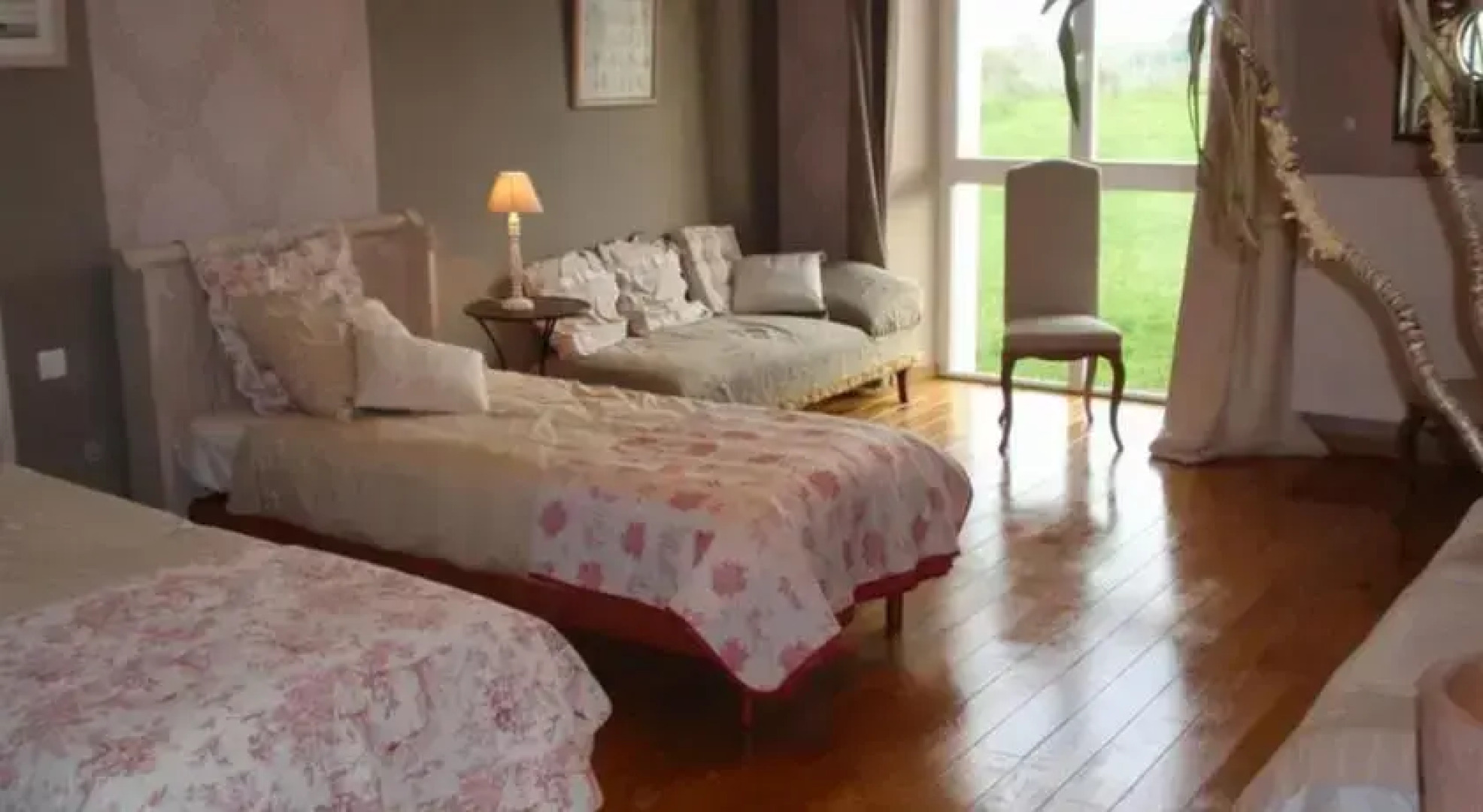 Chambres dhôtes Le Domaine de Saturnin