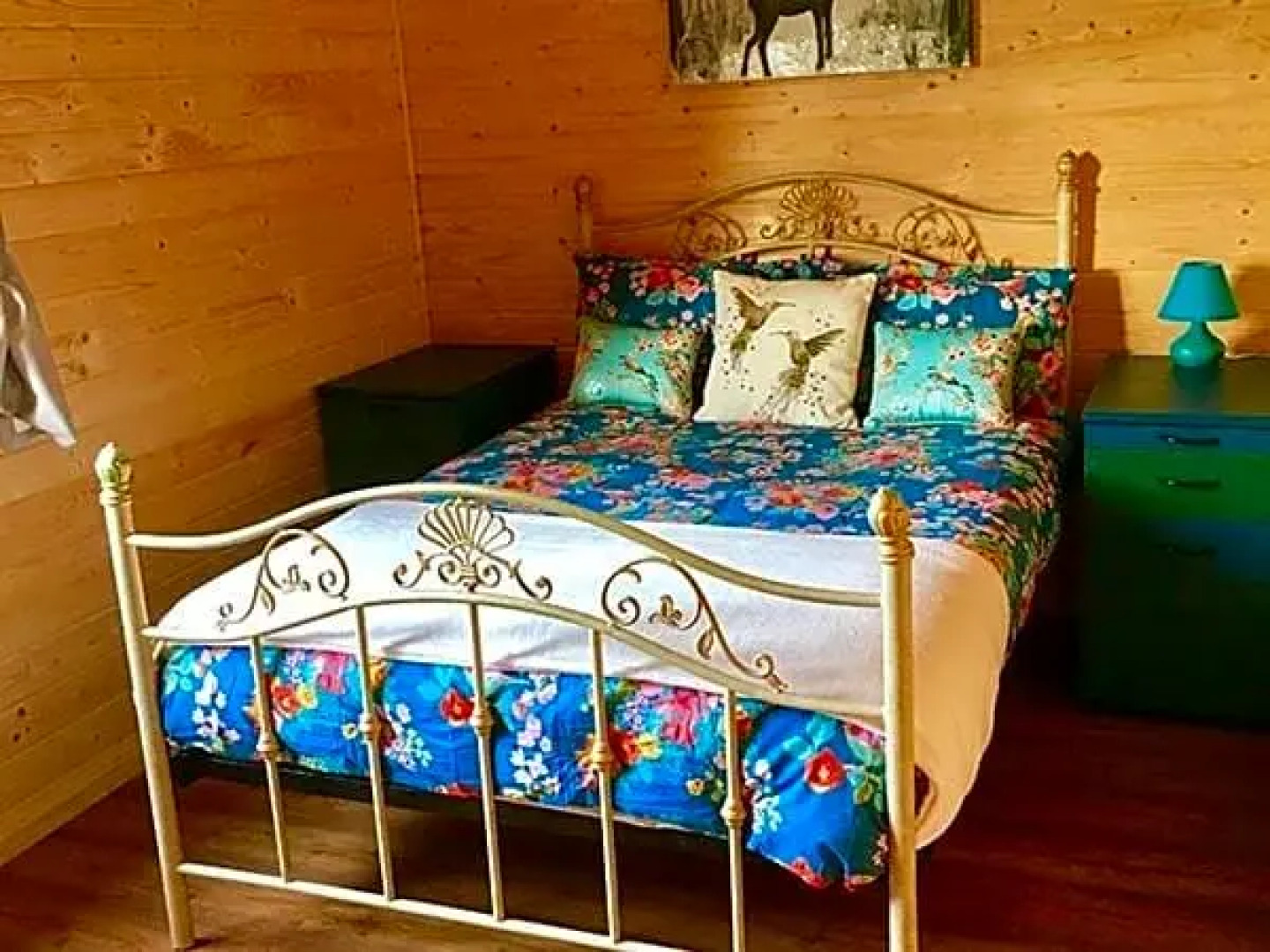 Lakeside Fishing Lodges