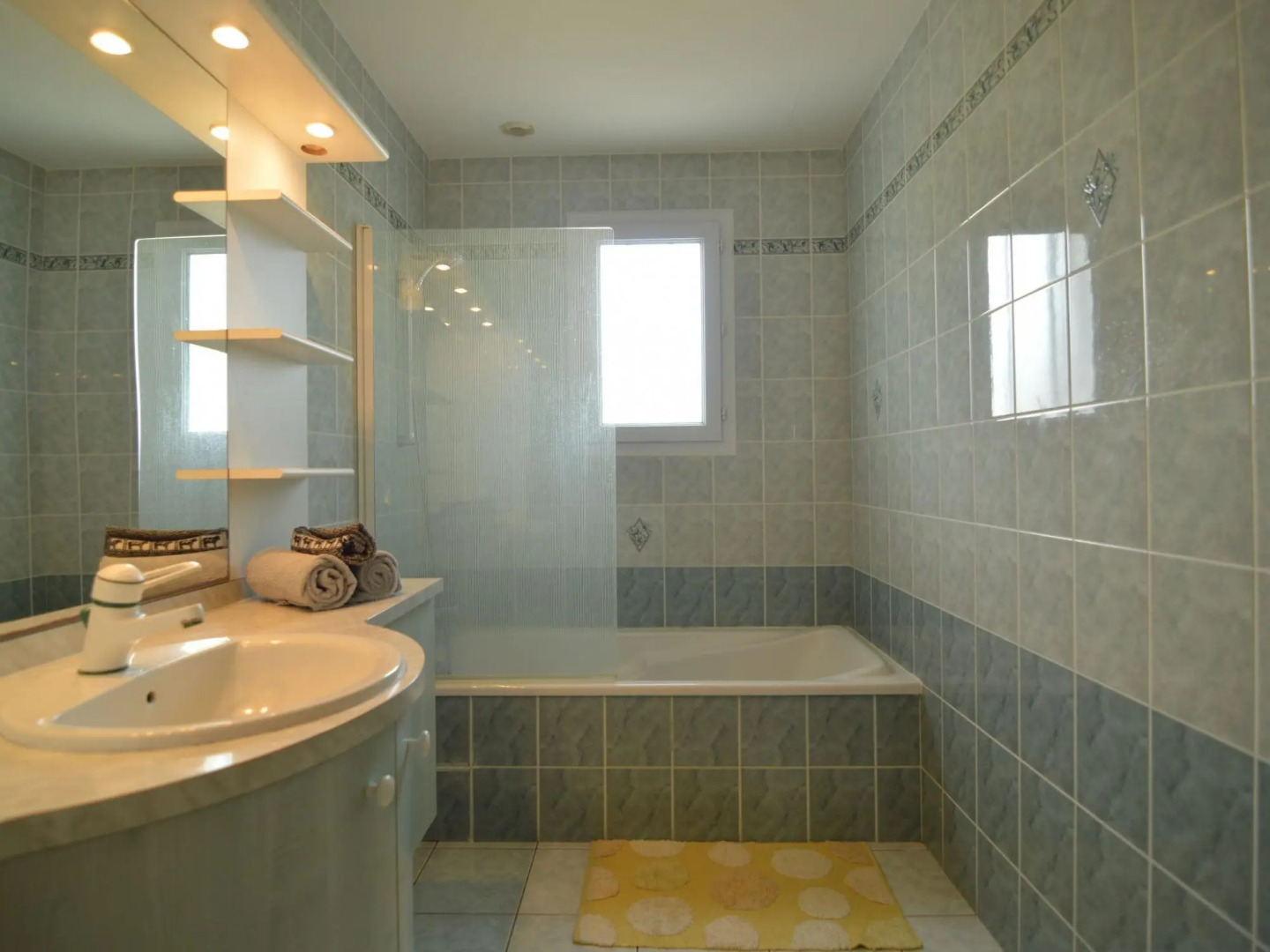 Quiet Holiday Home in Loire by the Sea