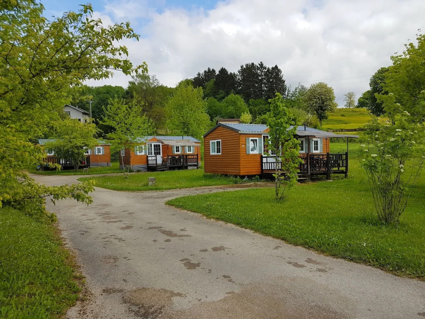 Camping de la Vallée de l'Ain