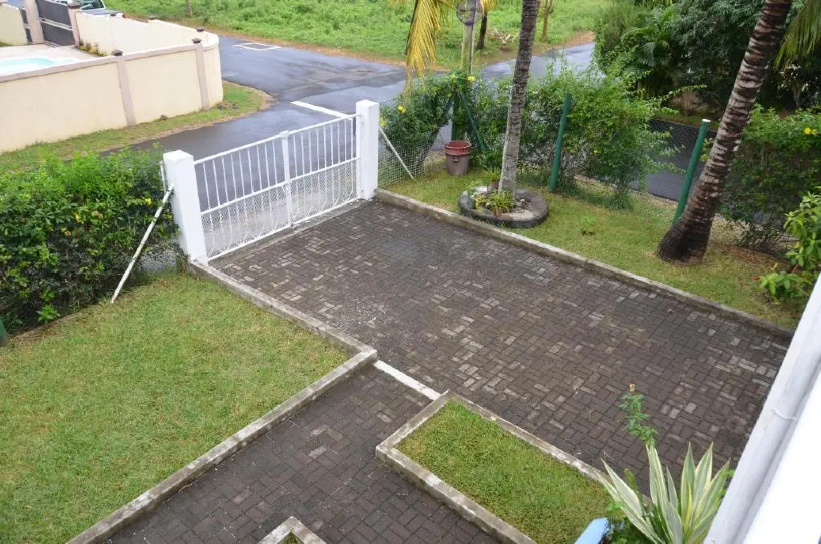 Les Gentilhommieres Guest House