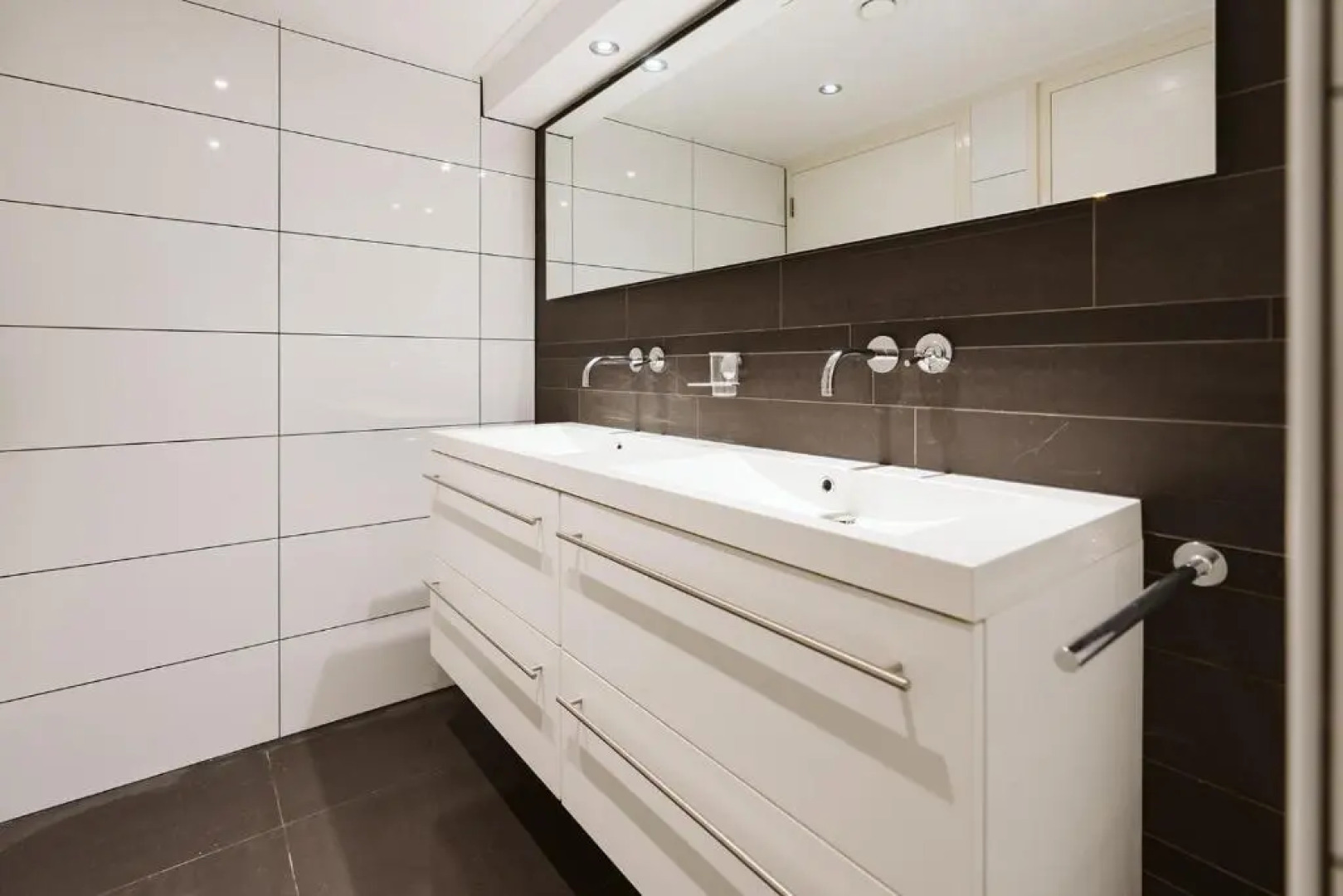 West Nieuwlandseweg 25A - Ouddorp - with Pool - NOT FOR COMPANIES