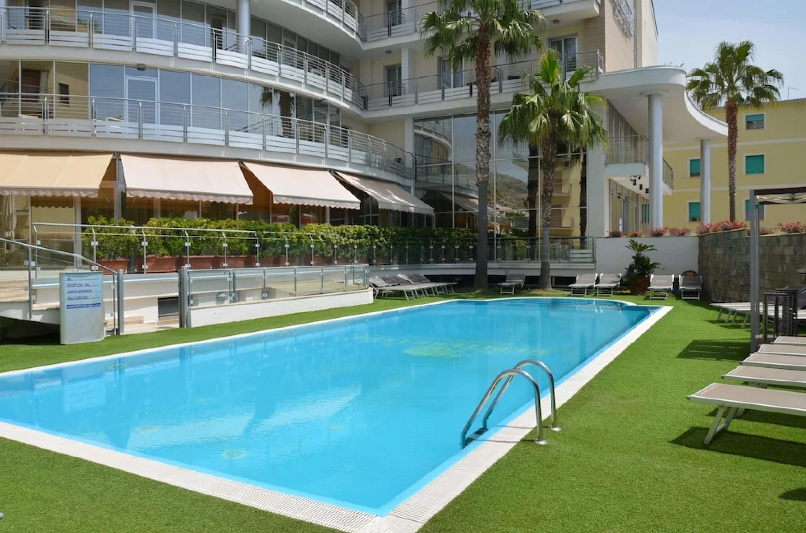 Mediterraneo Palace Depandance