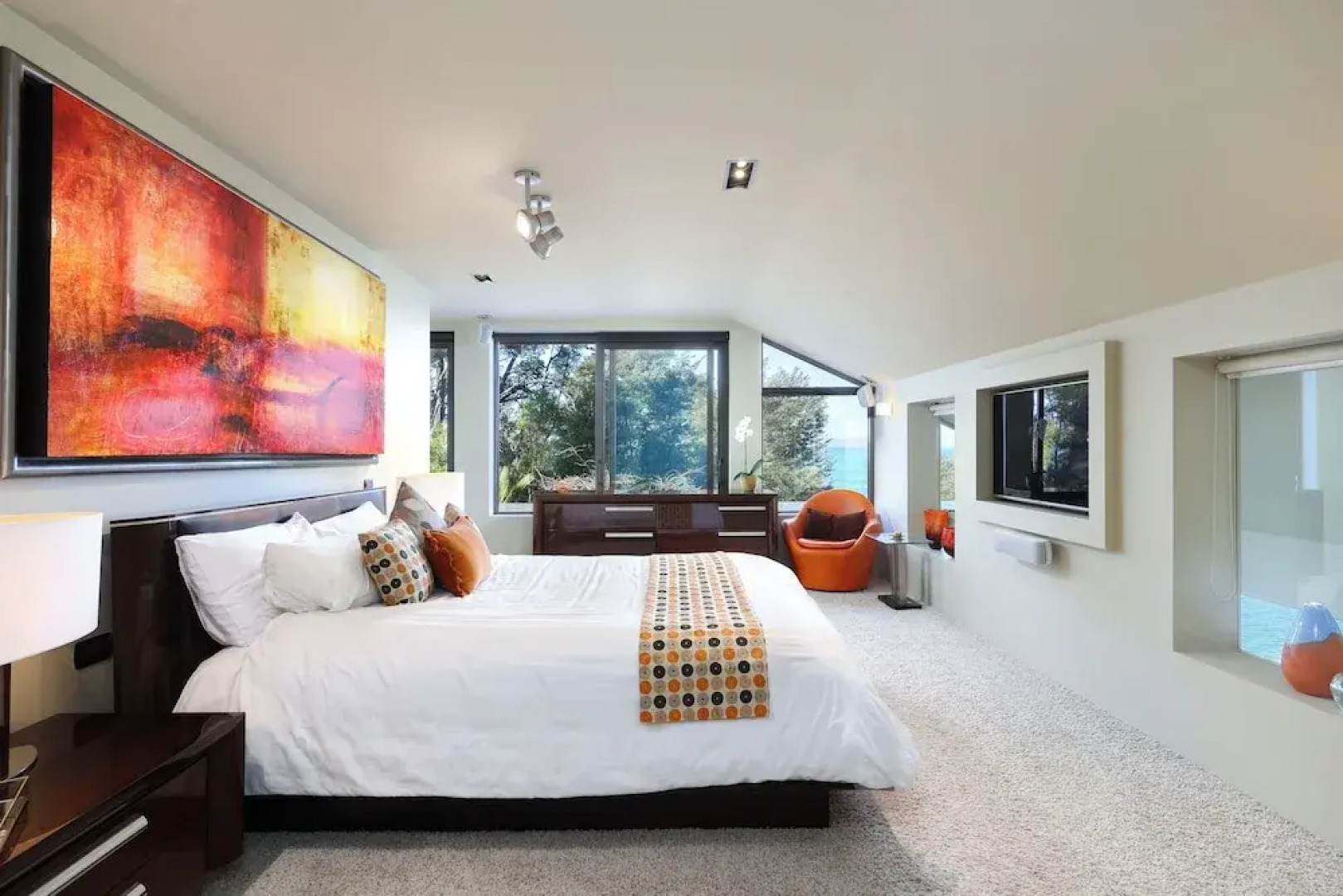 Cozy Suite - Ocean View & Private Beach