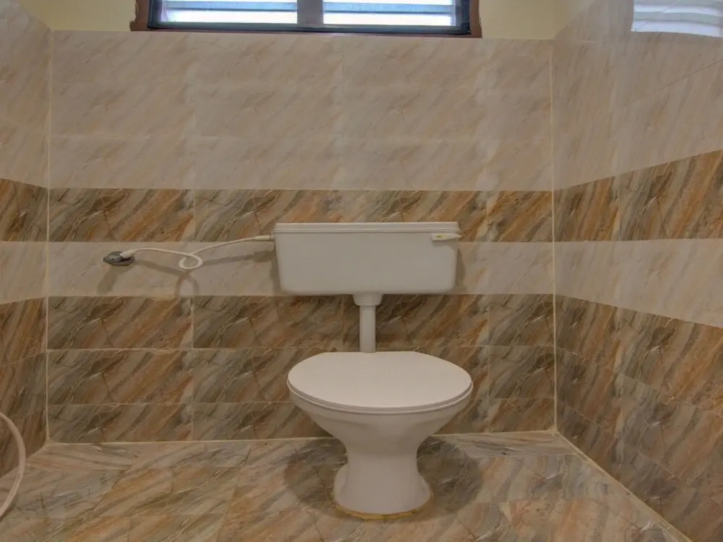 Pramukh Palace by OYO Rooms