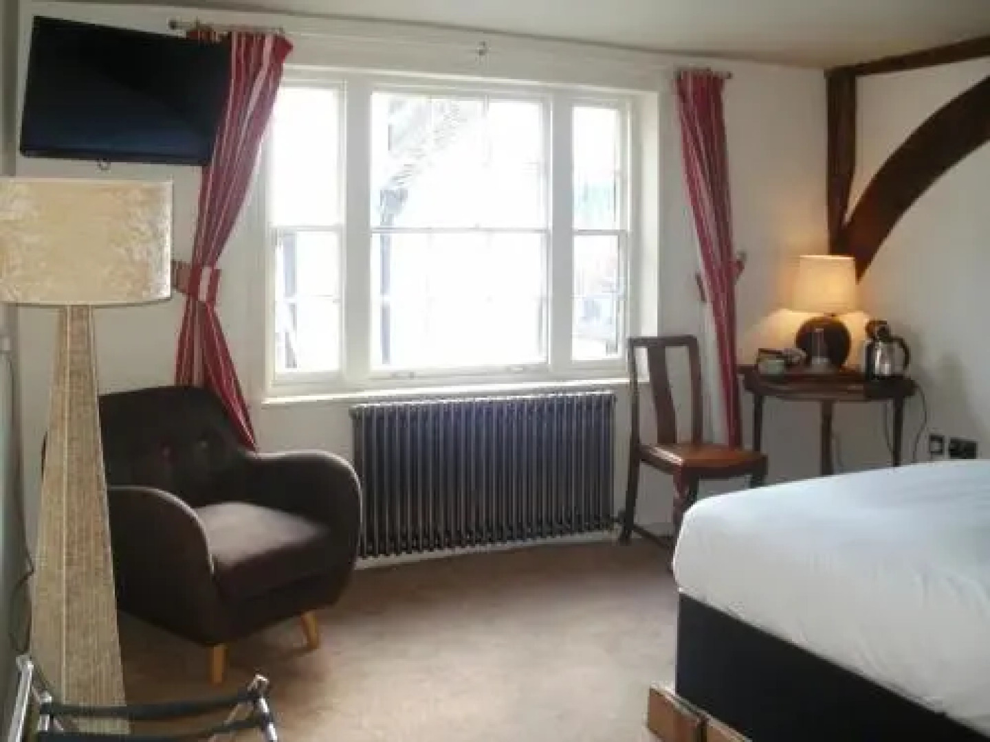 Alma Inn & Dining Rooms