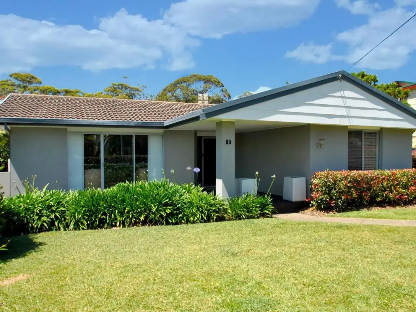 Gone Fishing! - air conditioned, crisp and clean