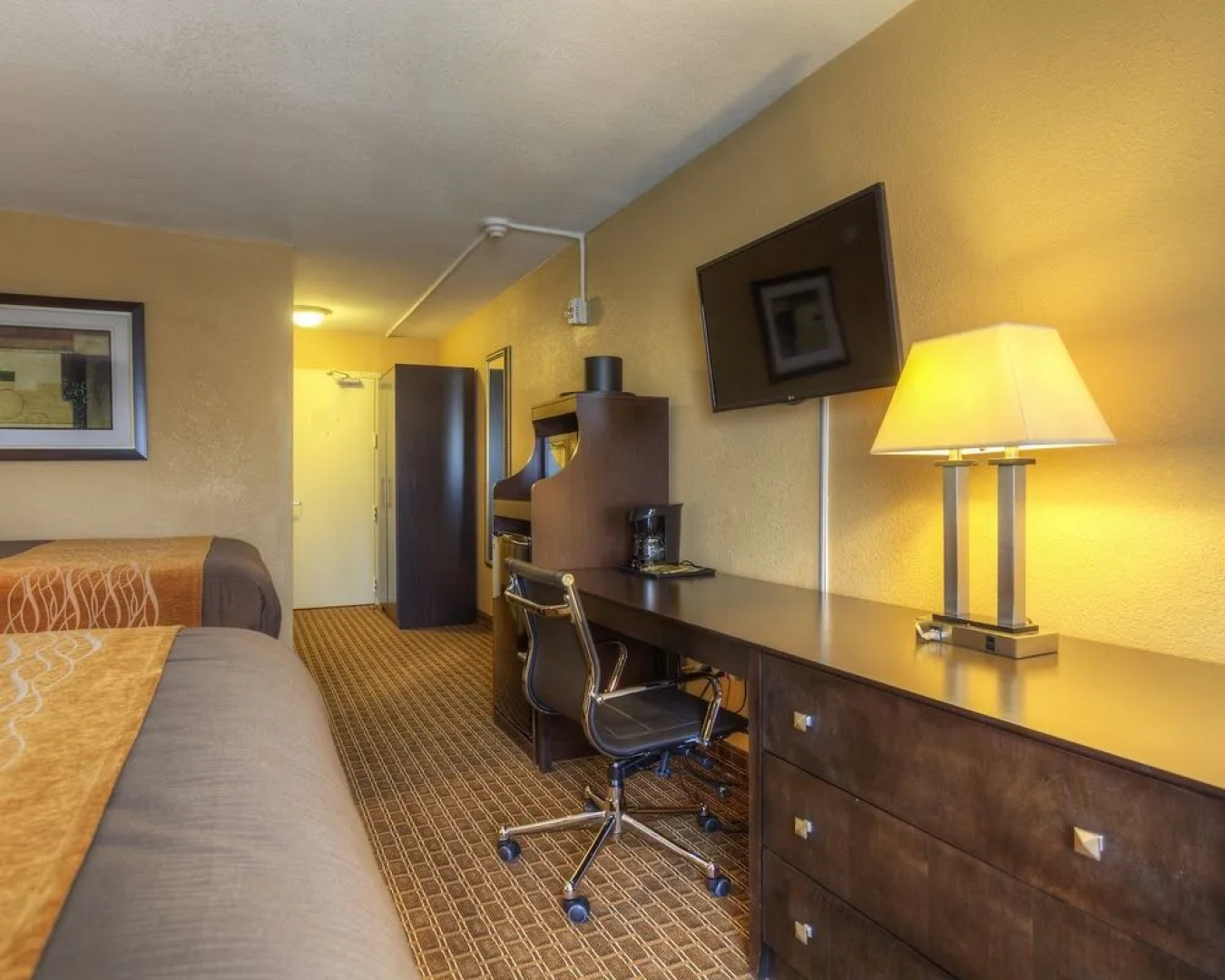 Quality Inn & Suites Chattanooga-East Ridge