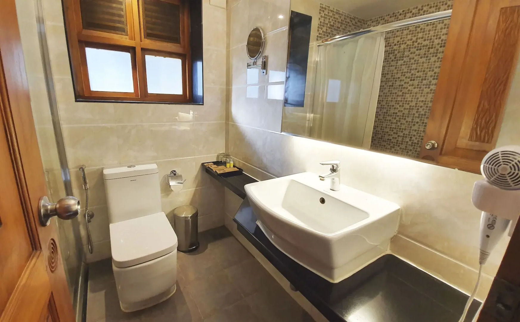 Coco Lagoon by Great Mount