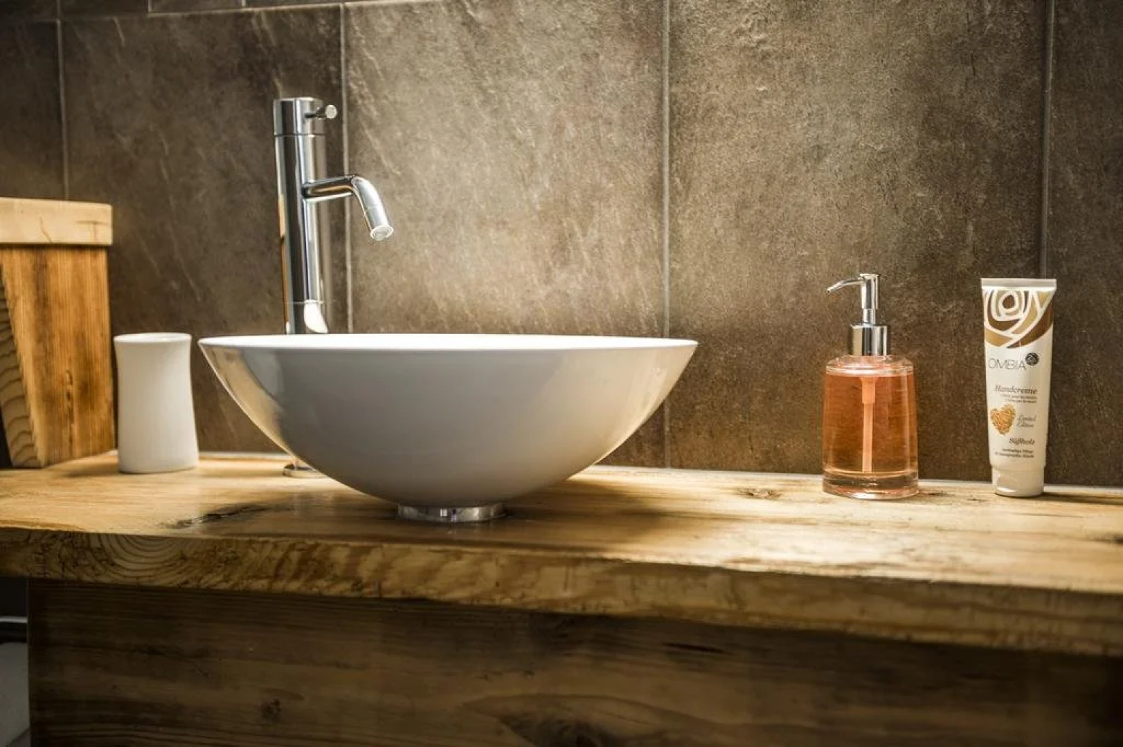 B3 Boutique-Bed & Breakfast